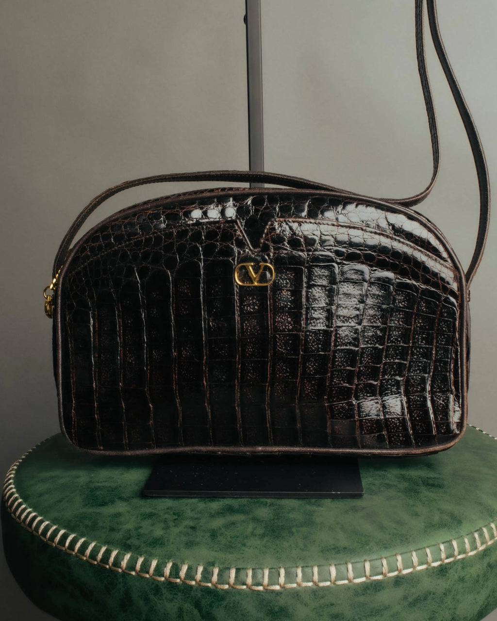 "valentino garavani" 70's-80's Vintage genuine crocodile leather shoulder bag