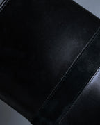 "GUCCI" Saddlery motif crisp design vintage leather shoulder bag