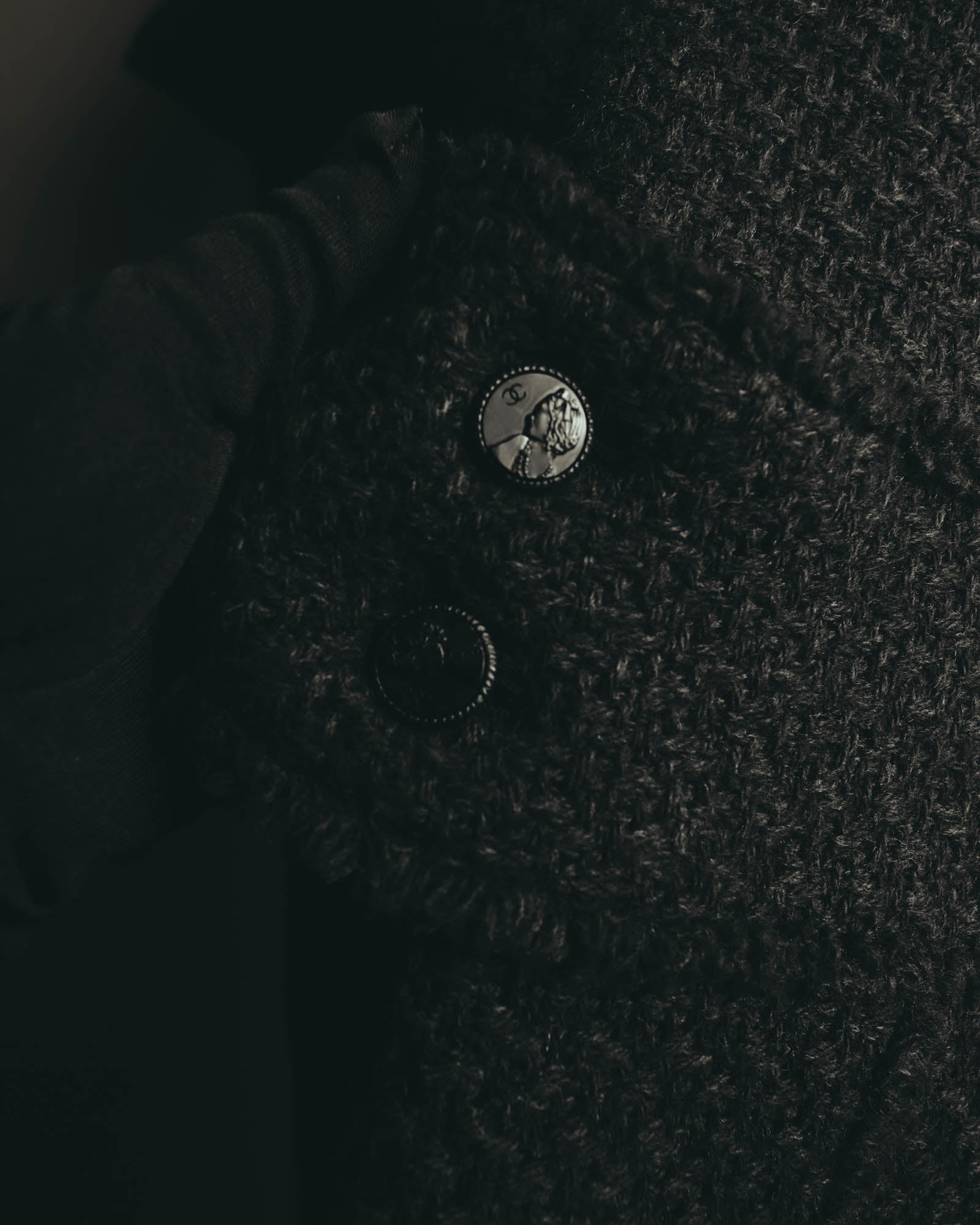 “CHANEL” 04AW textured tweed short sleeve jacket