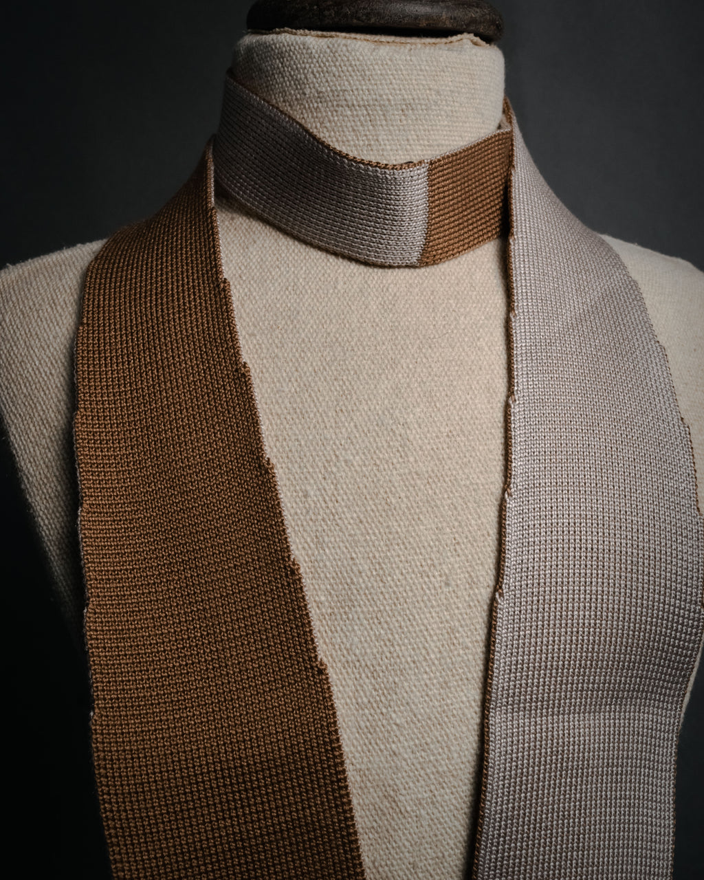 “HERMES” 10’s-20’s Bicolor silk knit tie