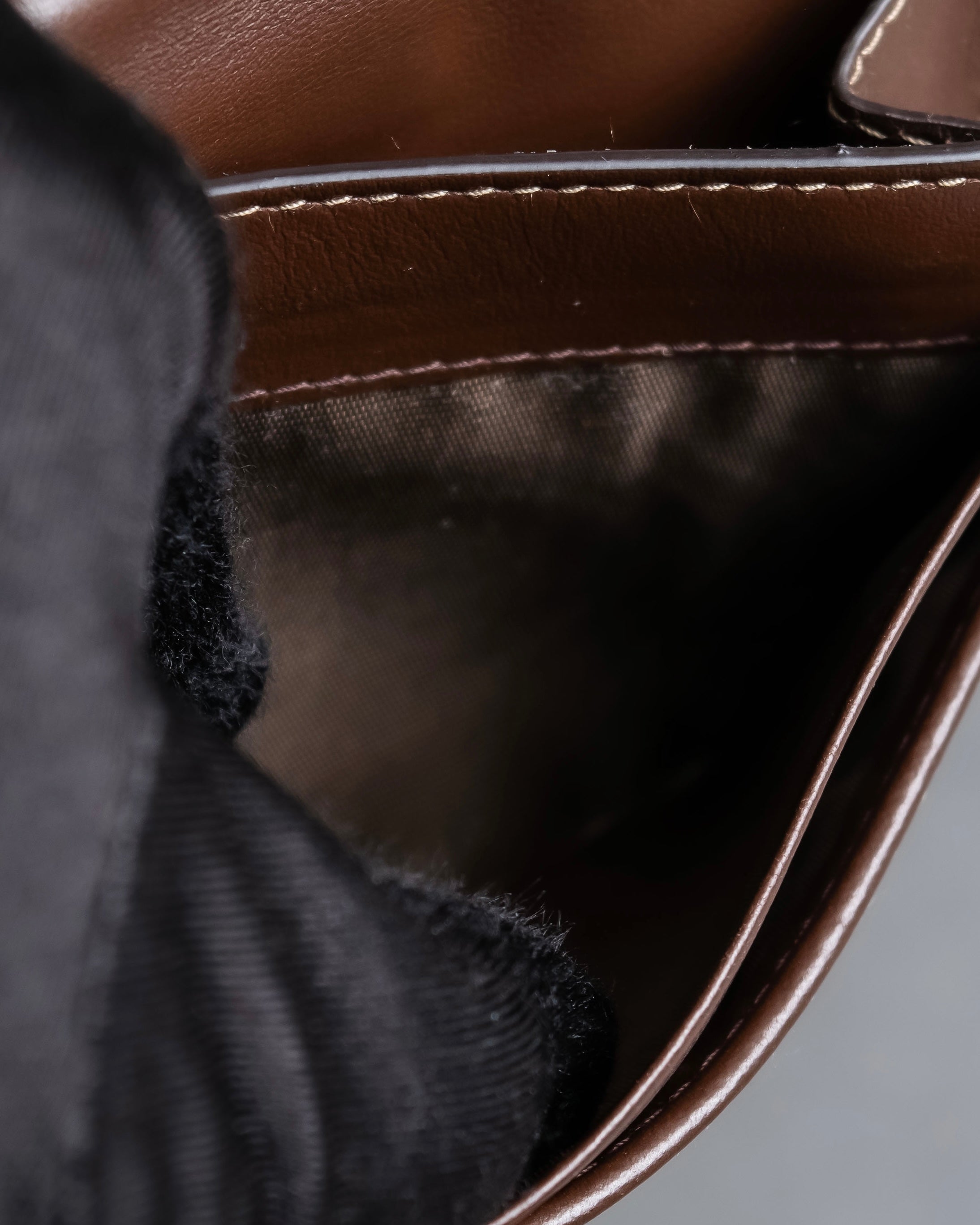 "PRADA" Logo engraved canvas＆leather combination short wallet