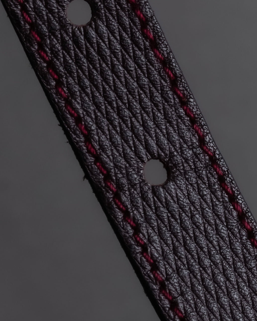 "GUCCI" Equus-derived bordeaux leather belt