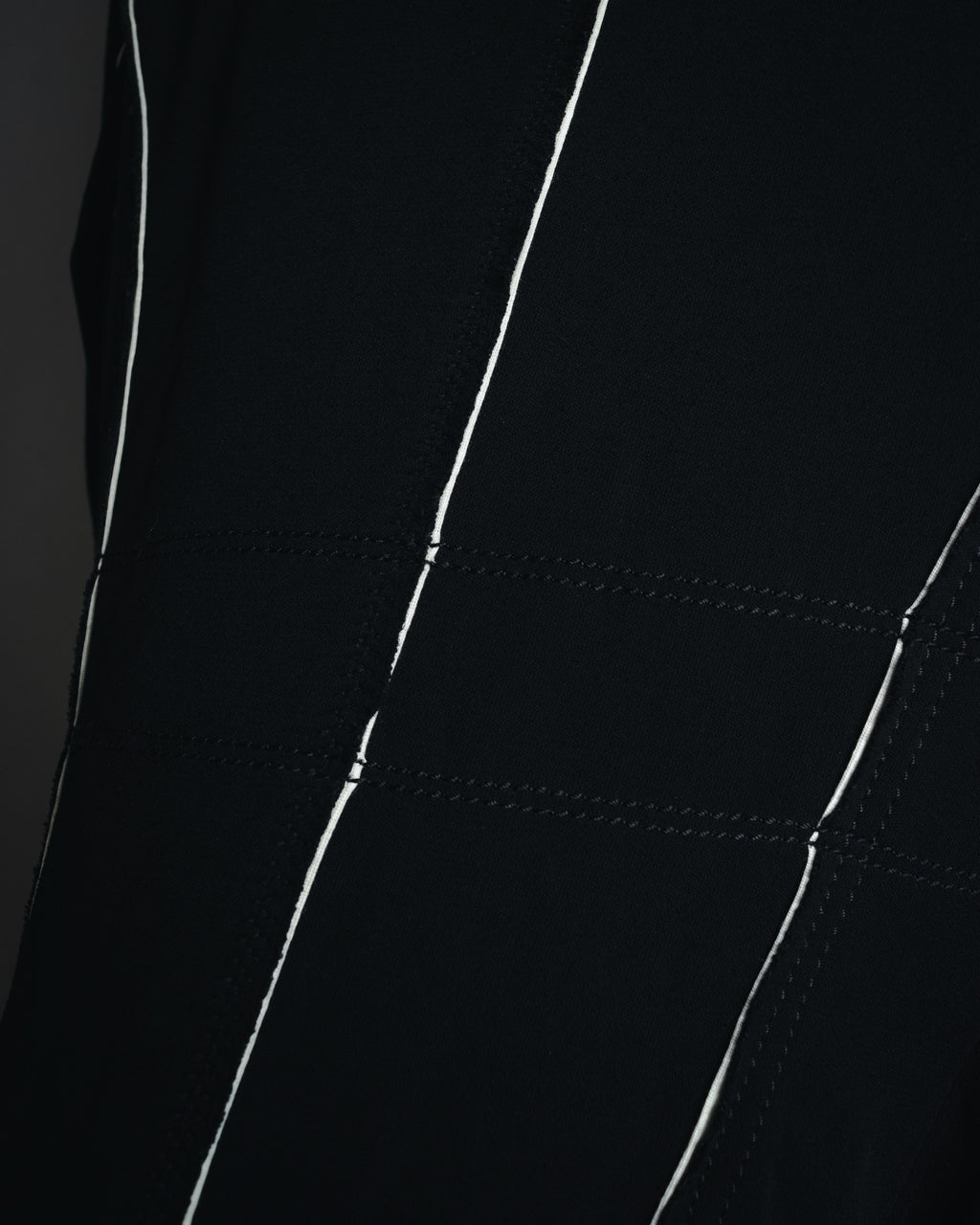 "Donna Karan" Contrast piped tailored jacket