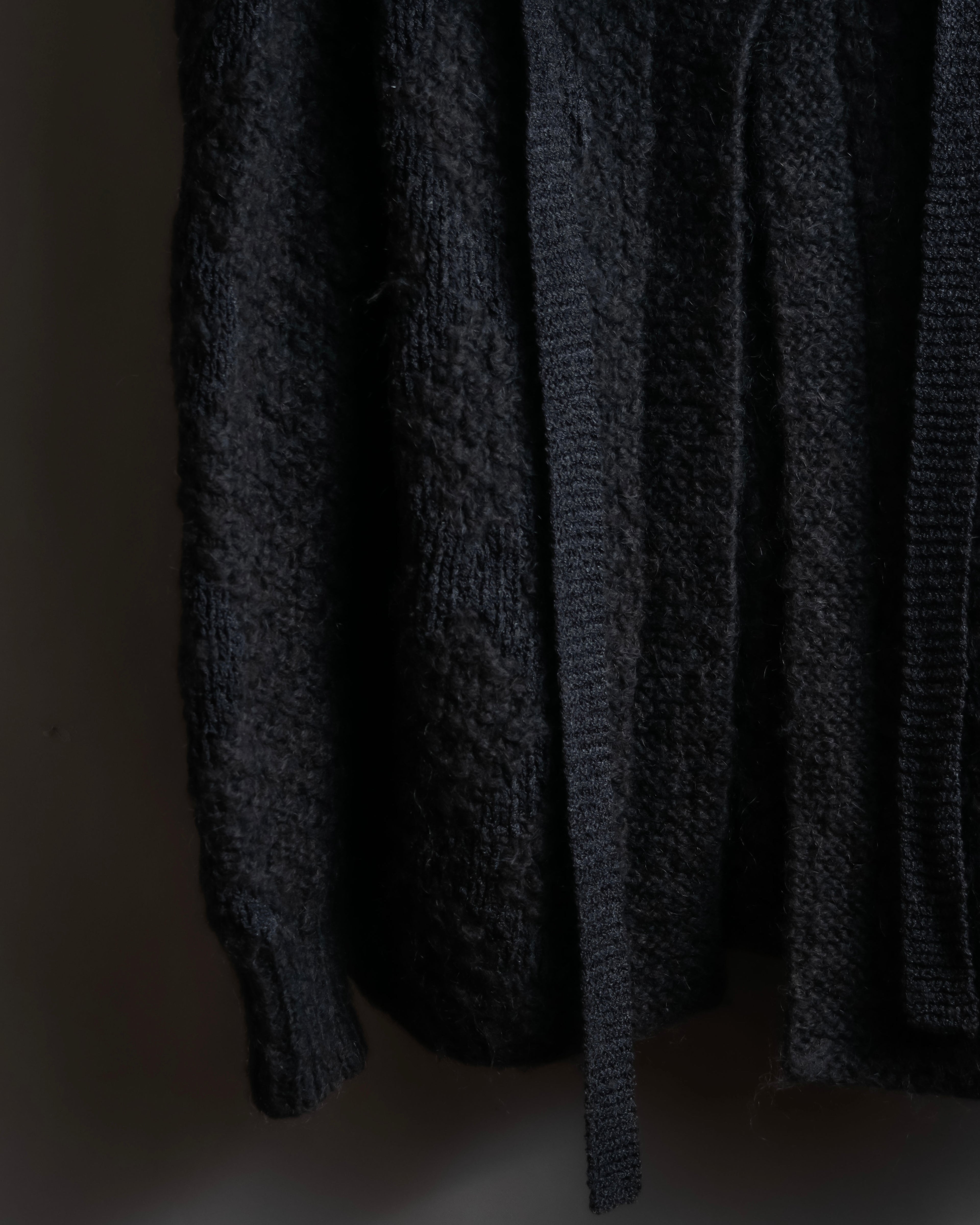 "YVES SAINT LAURENT" Ribbon design stand collar low gauge cardigan