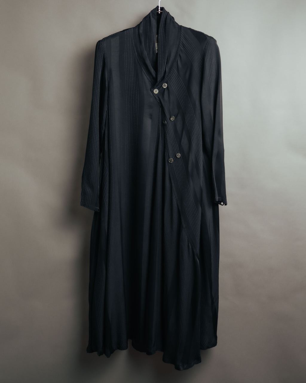-MOOD Vintage Collections-
90’s Asymmetric stripe stitch long dress
