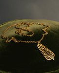 "TRIFARI" 50's-60's Ornate gold tone pendant necklace