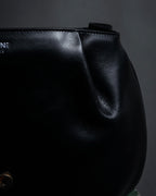 -MOOD Christmas Collection-
"CELINE" 70's Curved organic silhouette bamboo leather hand bag