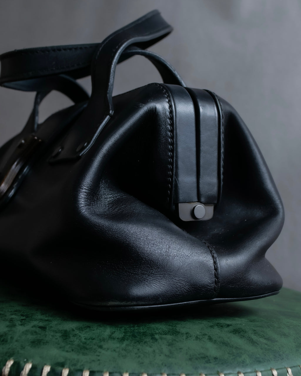 "GUCCI" Vintage gold metal fittings mini doctor bag