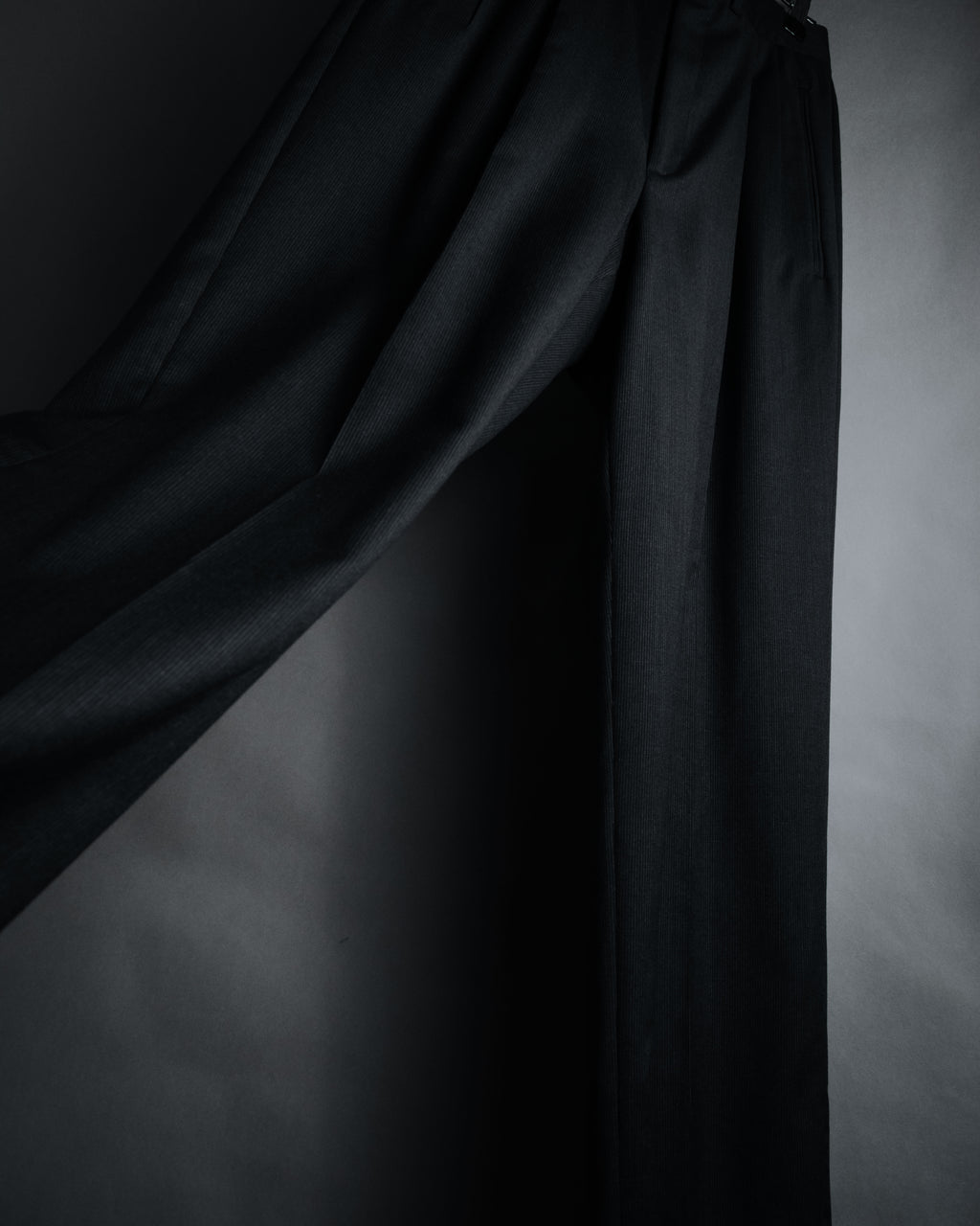 "GIORGIO ARMANI" 90’s draped double breasted suit set-up