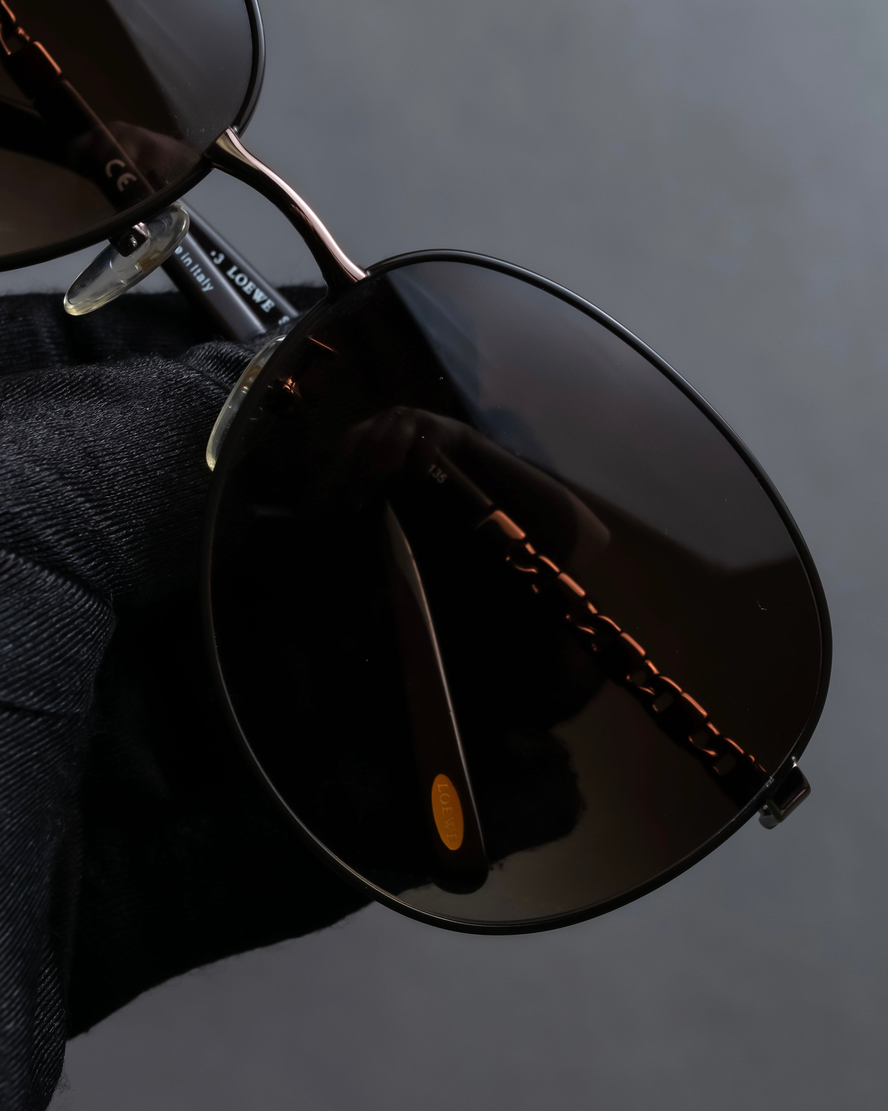 "LOEWE" Temple chain detail teardrop frame sunglasses