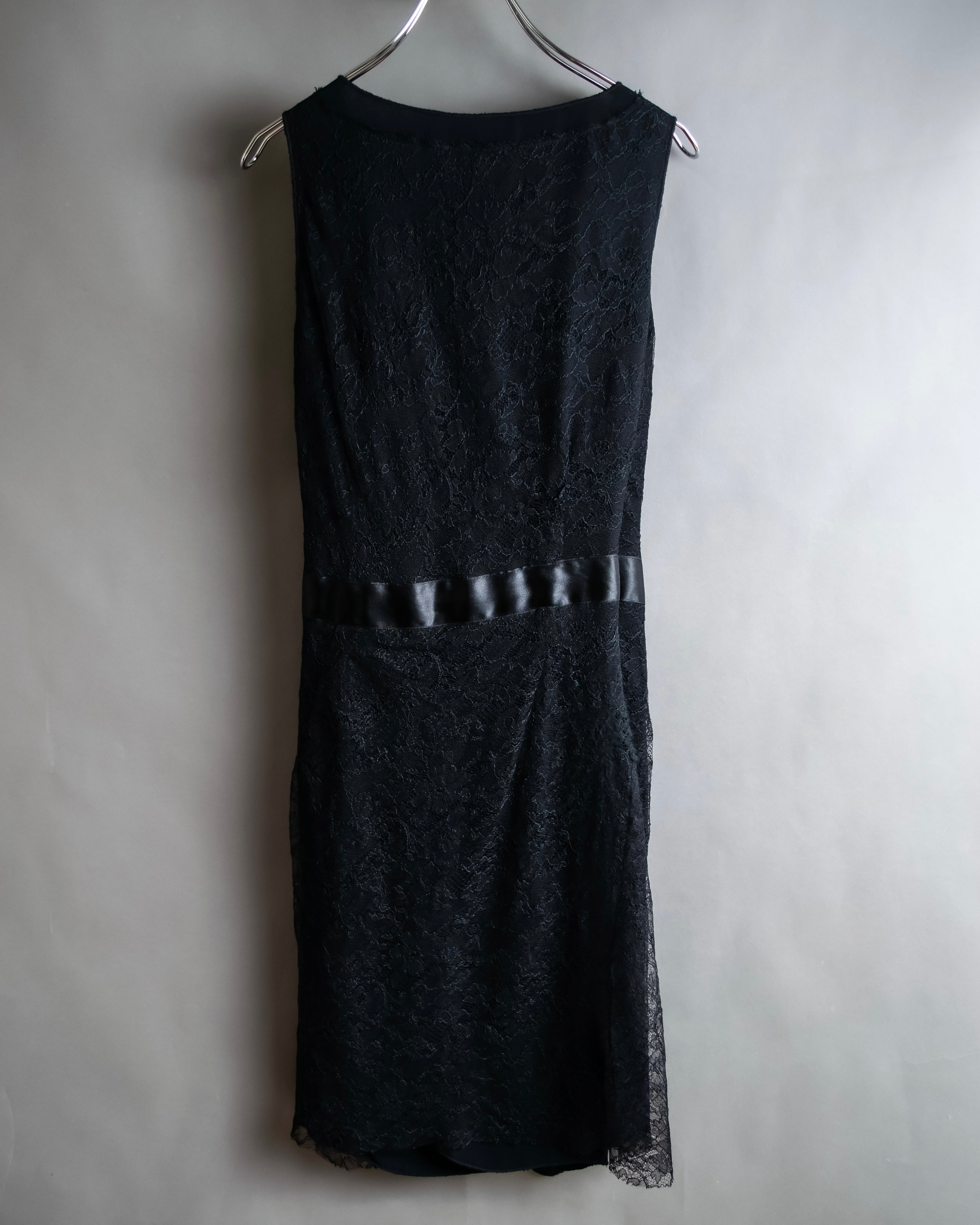 "RED VALENTINO"Ribbon belted design lace black dress