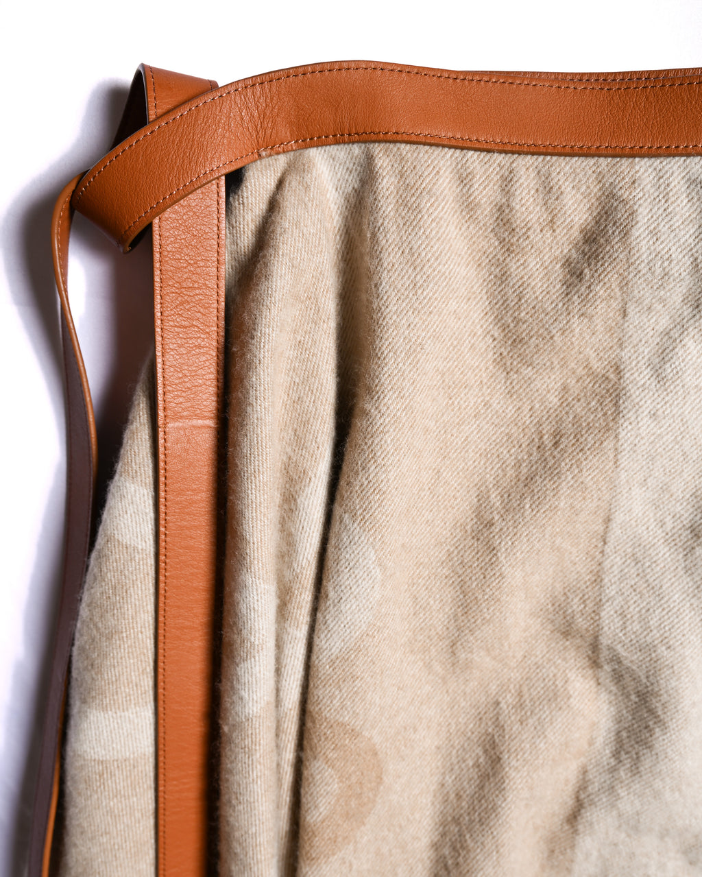 LOEWE by Jonathan Anderson/ Fringe Designed Beige Anagram Blanket Skirt