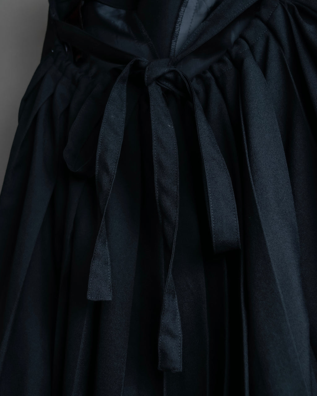 "JEAN PAUL GAULTIER" Ribbon belted design pleated flare skirt