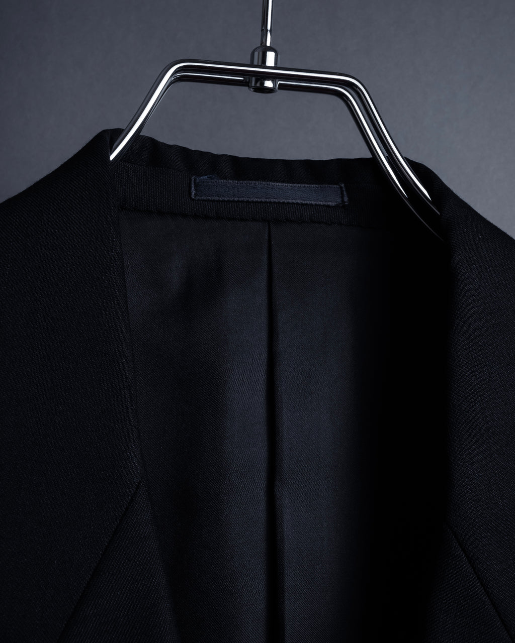 "YVES SAINT LAURENT" Strongly tailored shaped wool set up