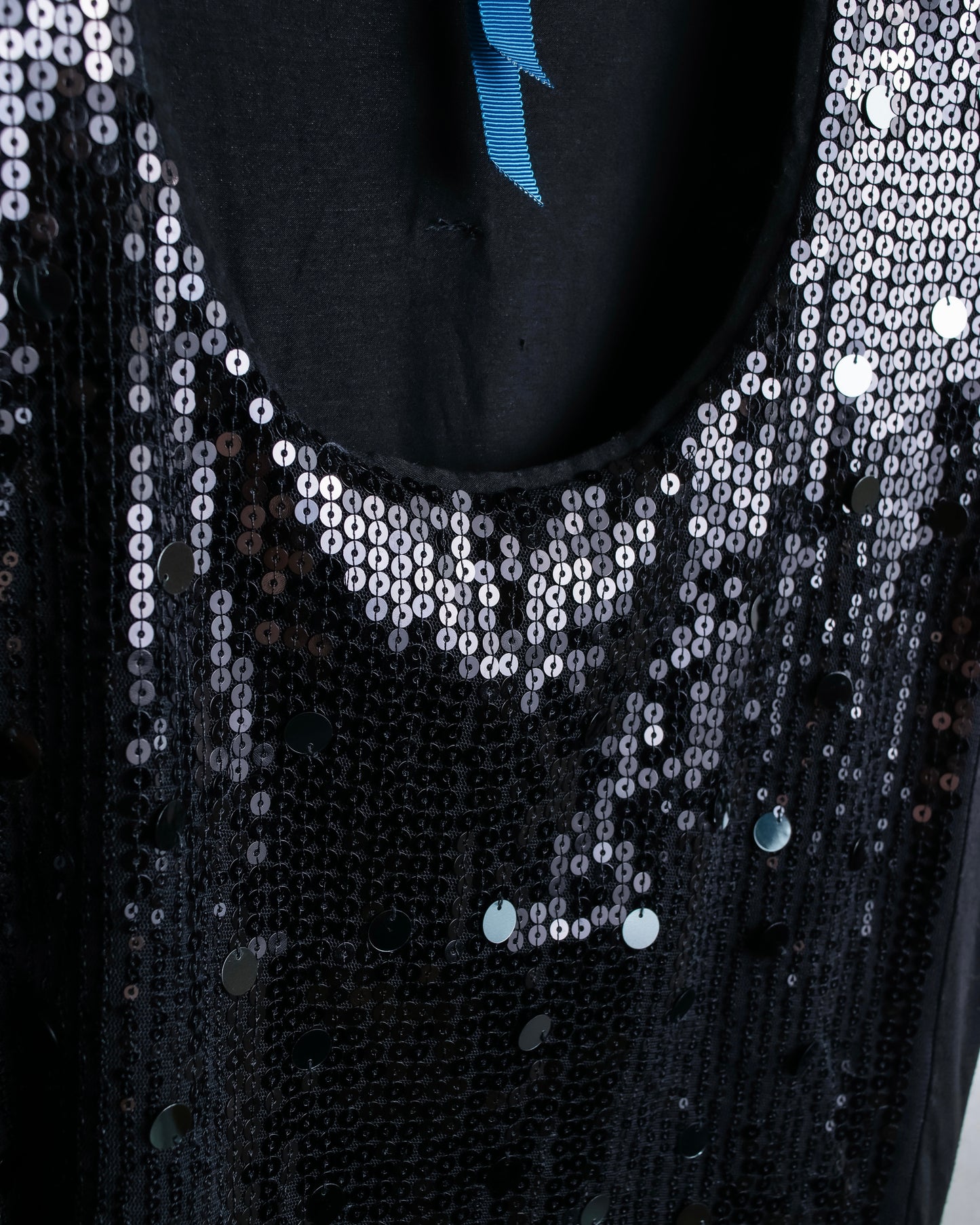 "LANVIN" Different sequin designs sleeveless pullover