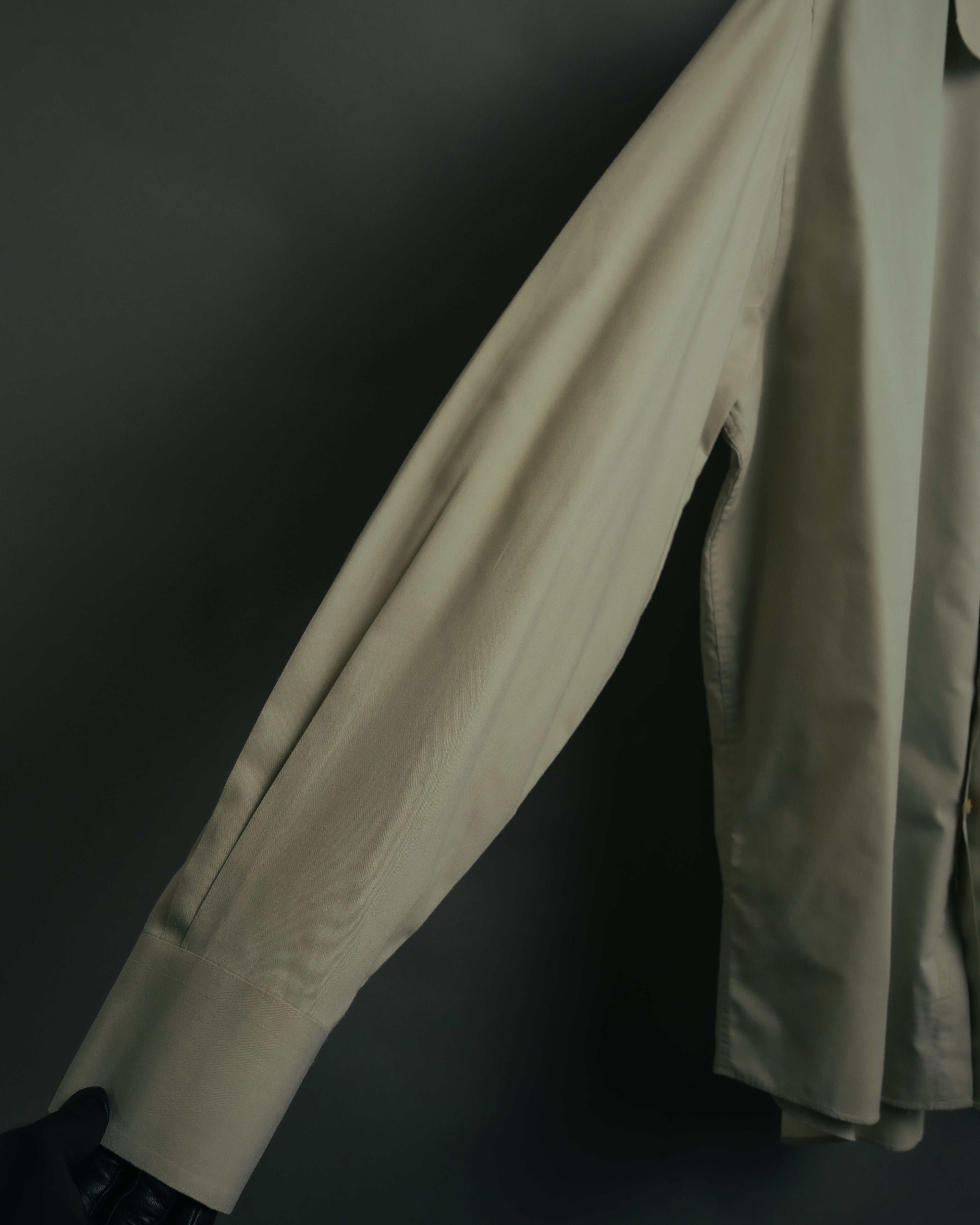 -MOOD Vintage Collections-
90’s Round collar fly front shirt
