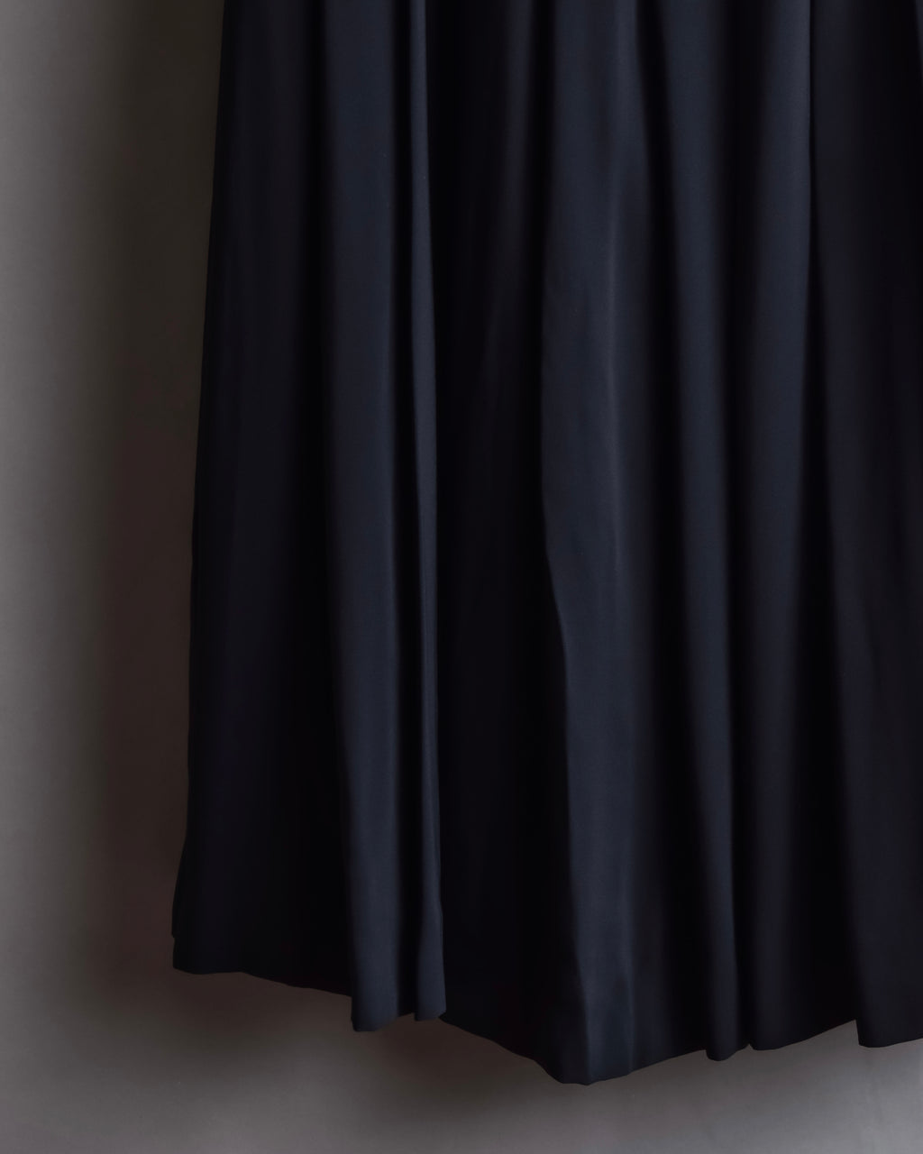 "Chloe" Fold-in pleats maxi length skirt