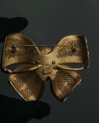 “HANAE MORI” 80’s-90’s Sculptural crystal bow brooch