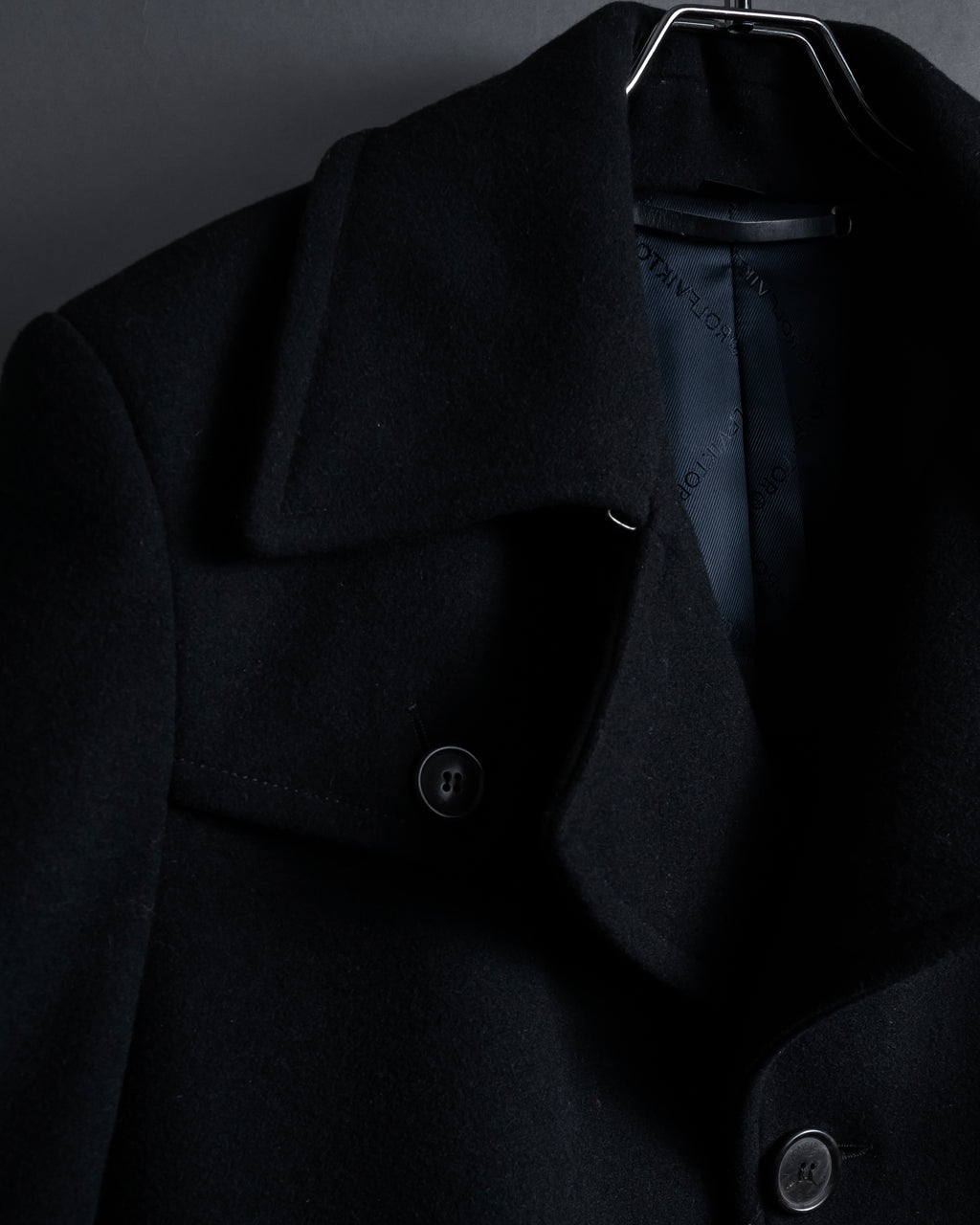 "VIKTOR&ROLF" Sculptural lapel melton coat