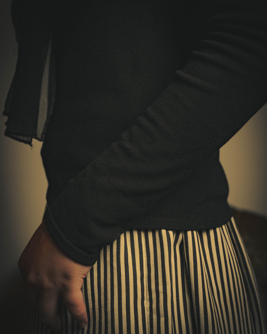 -SPECIAL- "CHANEL" 04AW Sheer bow-tie knit top