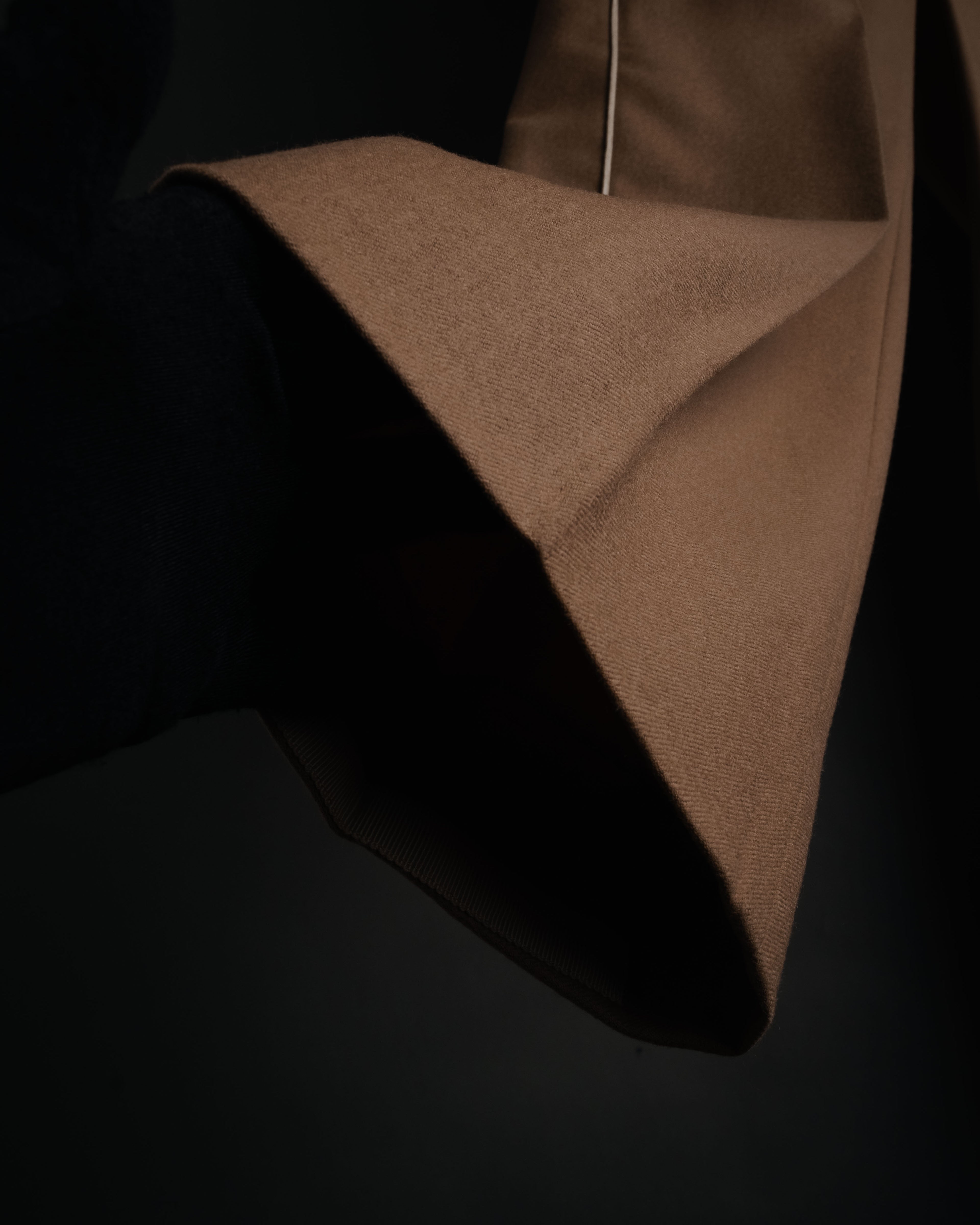 “GUCCI” 2016-2022 Tailored side line wool trousers