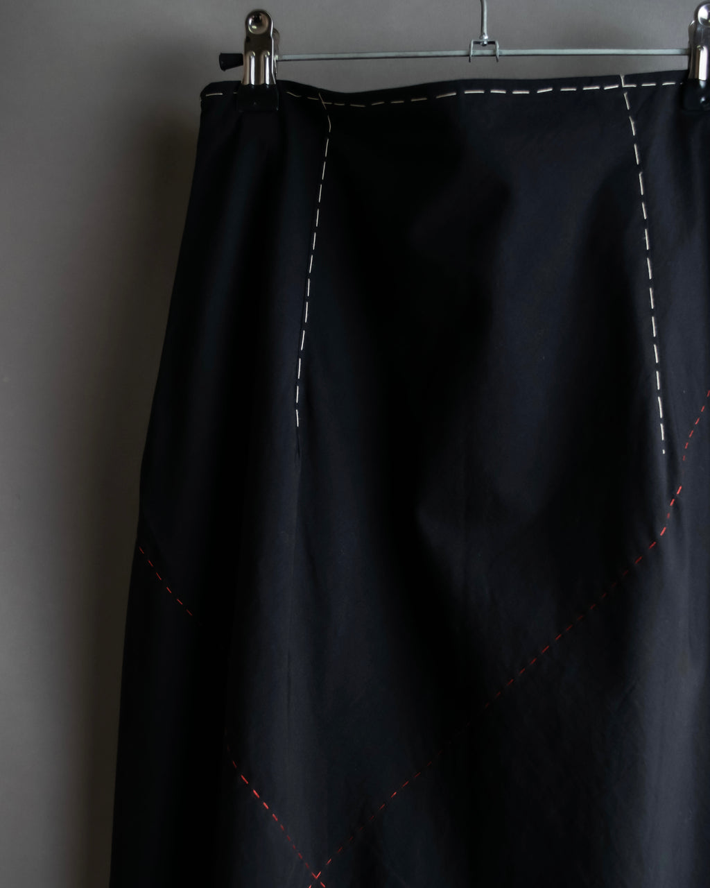 "YOHJI YAMAMOTO" Stitched hemline design flared skirt