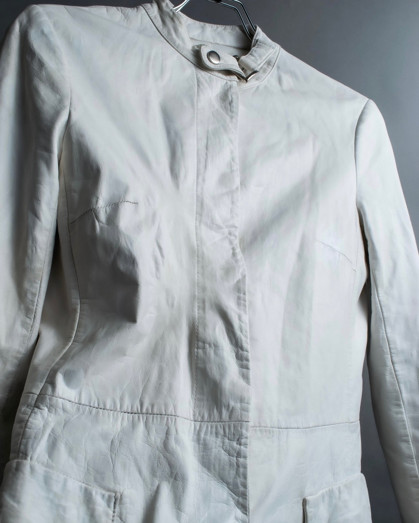 "theory" waist-shaped long leather coat