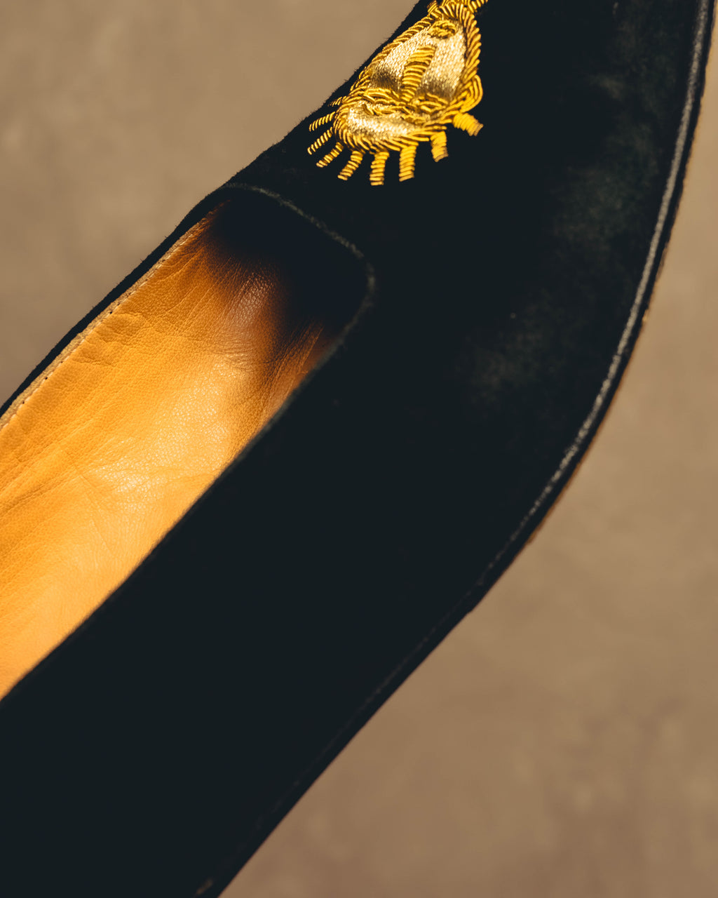 -SPECIAL- "Hermès" 80's-90's Gold embroidered suede loafers