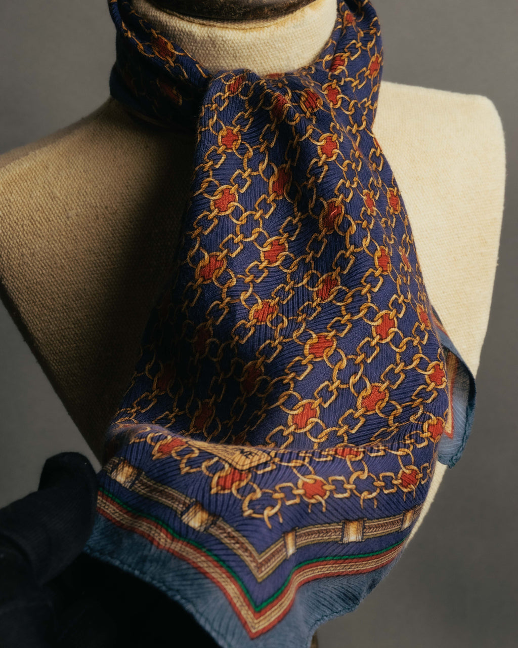"CELINE" 80's-90's Chain print scarf