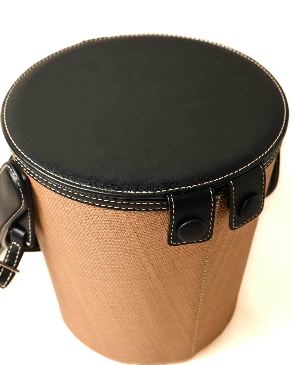 VASIC/ “COCO” Leather Bucket Bag Raffia