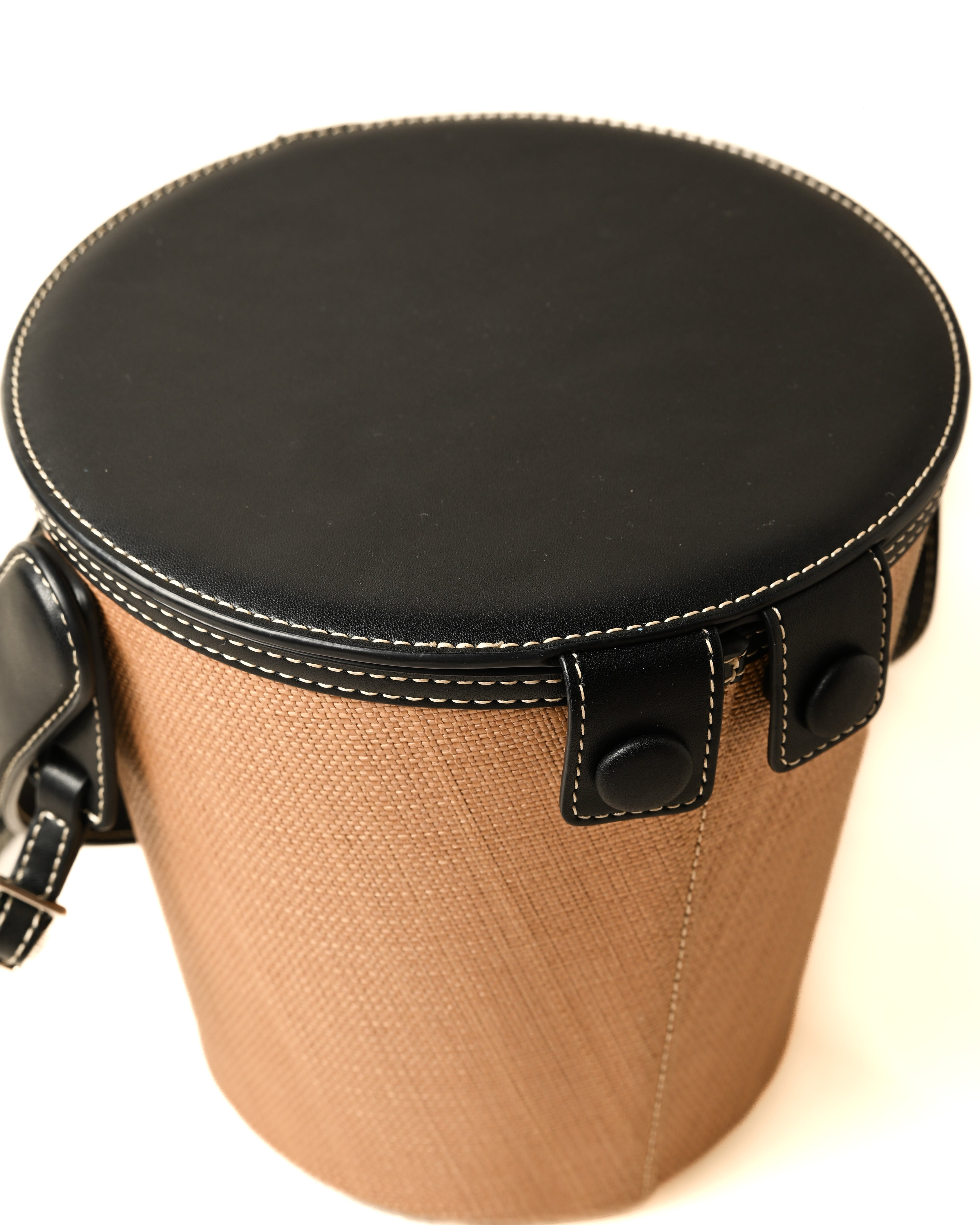 VASIC/ “COCO” Leather Bucket Bag Raffia