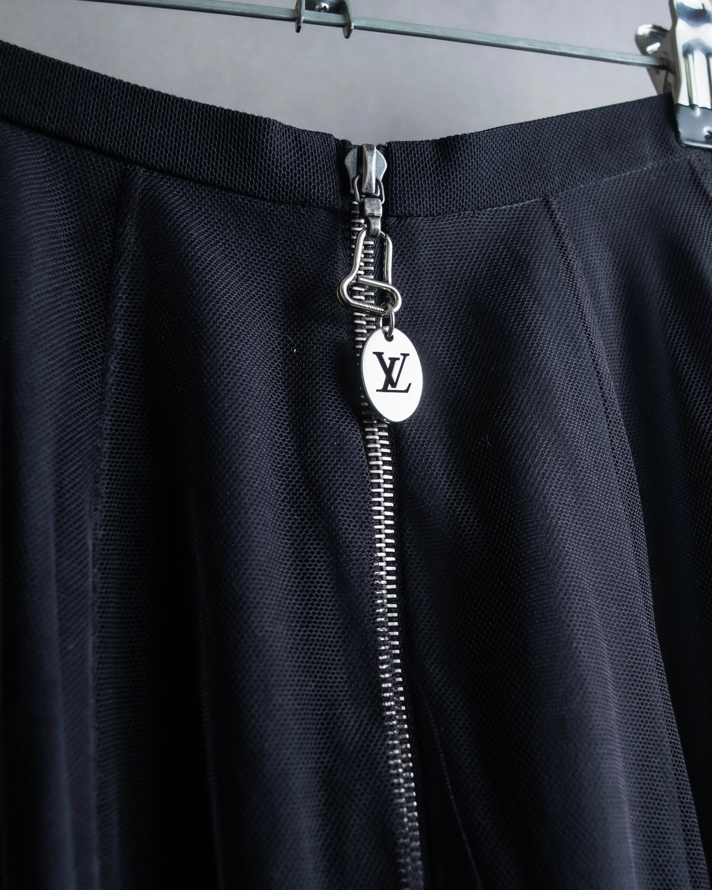 "LOUIS VUITTON" Tiered embroidered design flared skirt