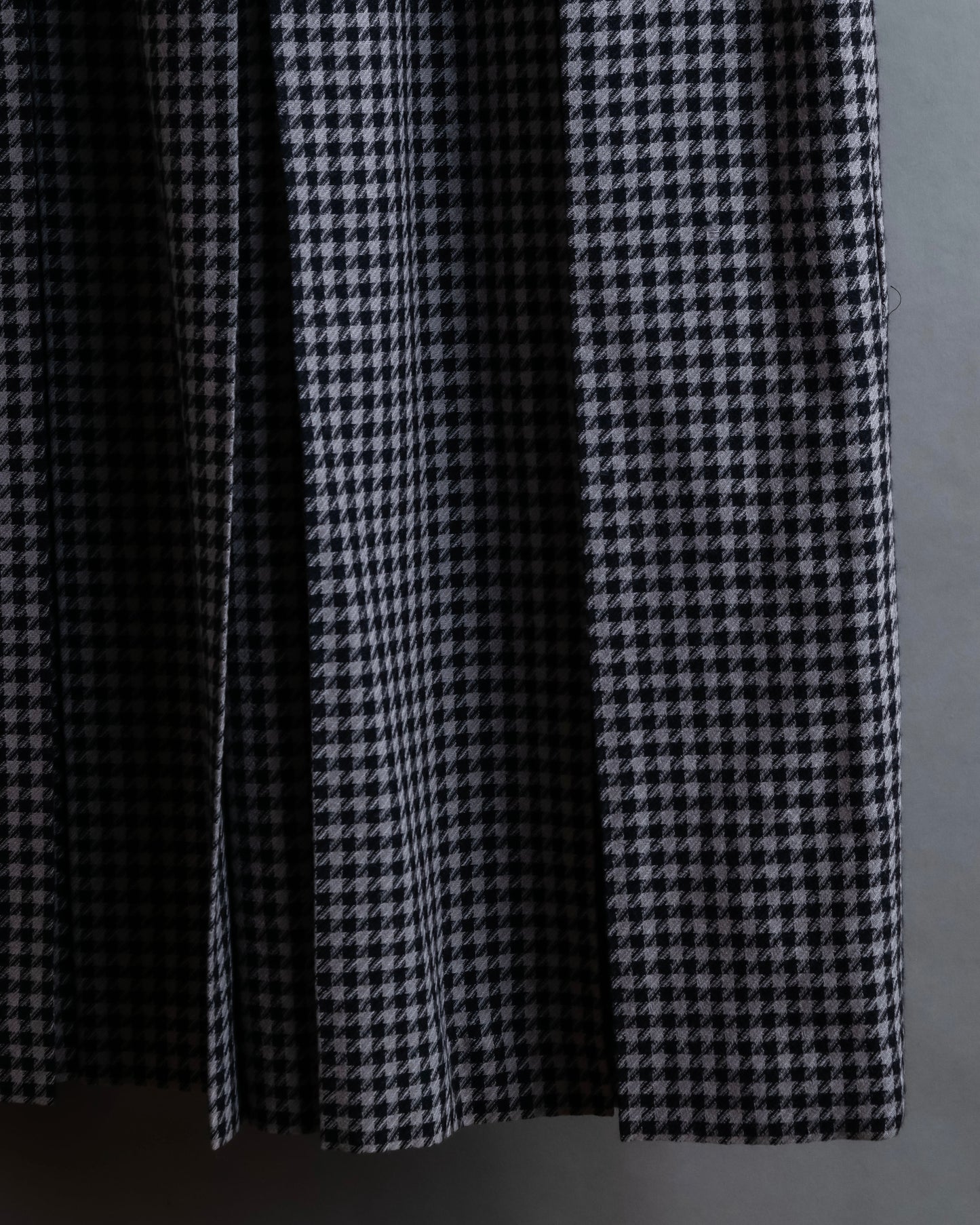 "Christian Dior" Houndstooth pattern wool cropped pleats skirt