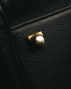 -SPECIAL- "GUCCI" 70's-80's Crest-detailed black leather two-way duffle bag