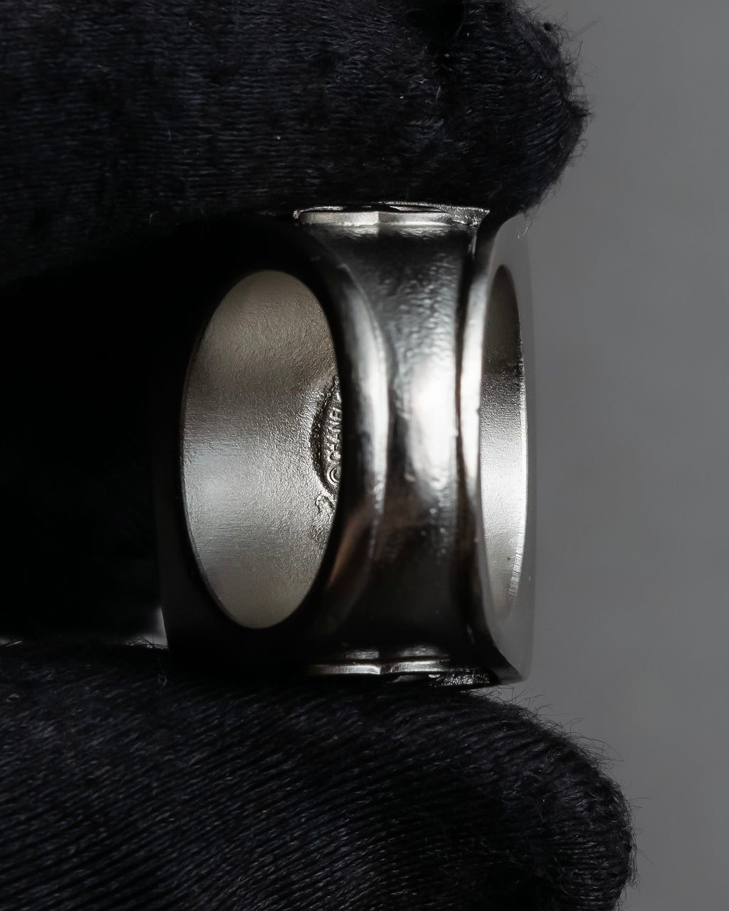 "CHANEL" 00AW Karl Lagerfeld period clear stone design logo engraved ring