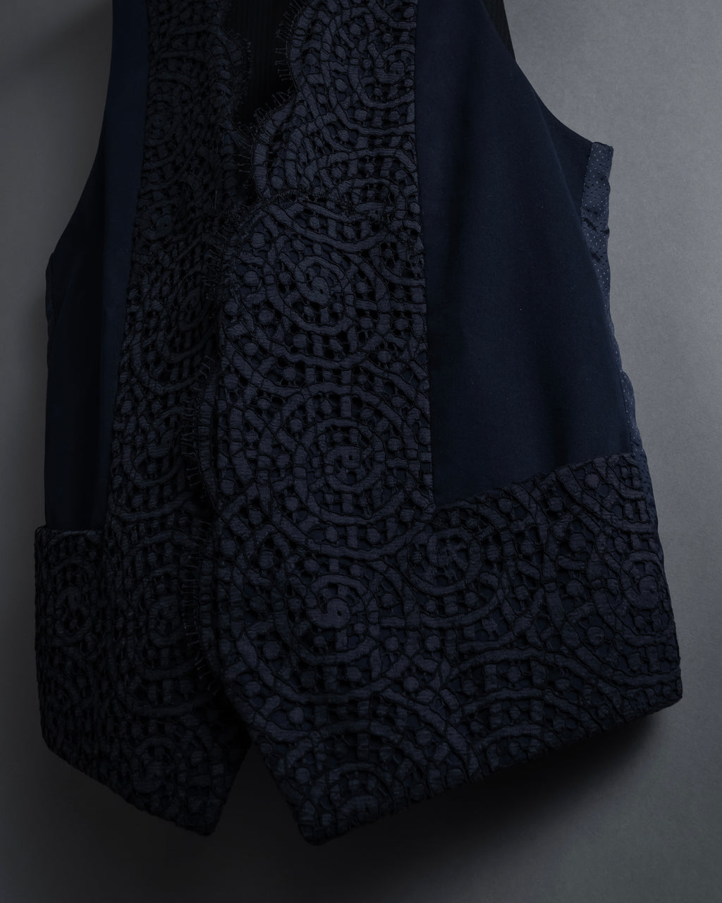 "JEAN PAUL GAULTIER" 90's Geometric lace design tailored vest