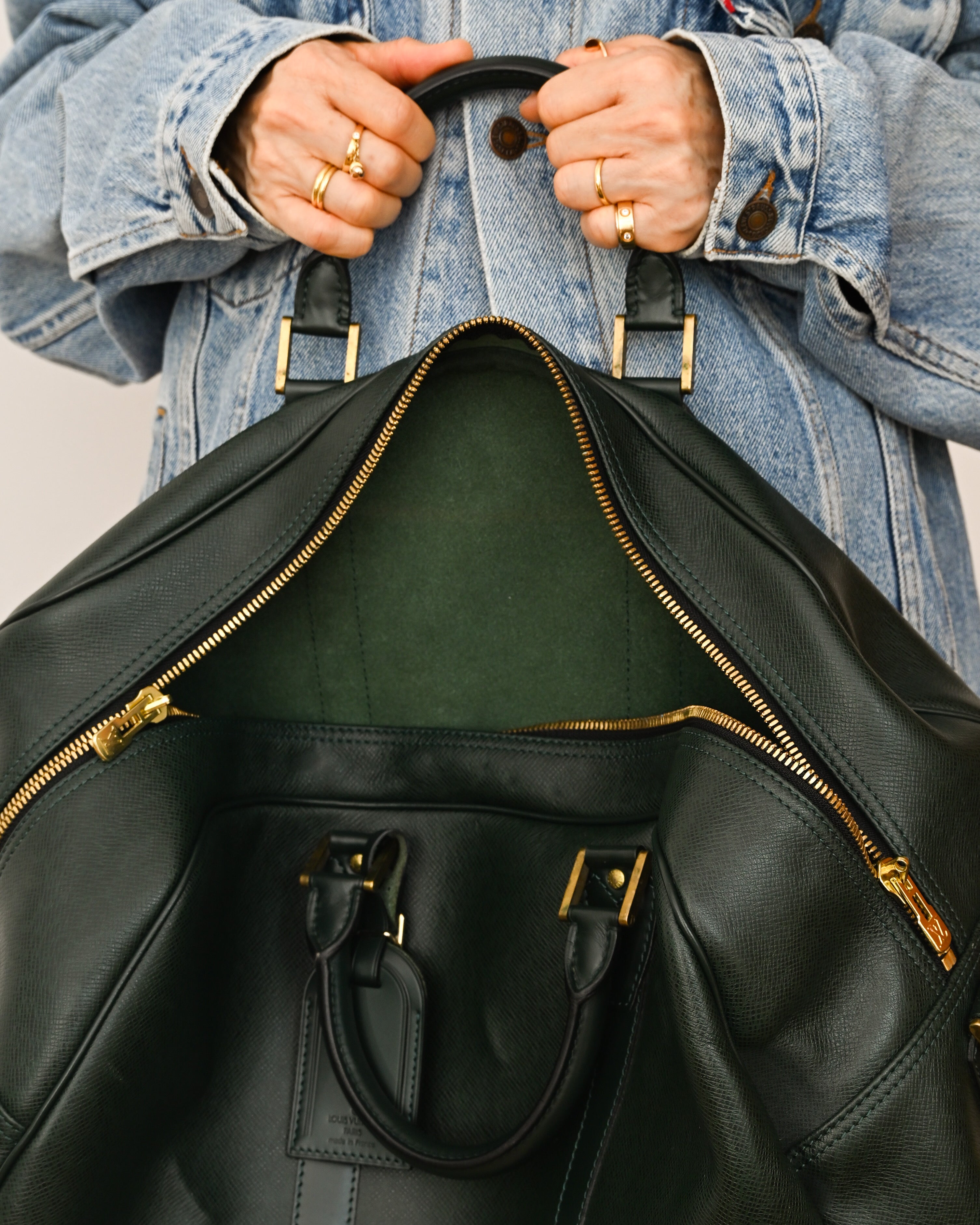 LOUIS VUITTON/ “Taiga Kendall GM” 2 Way Big Boston Bag Green – MOOD