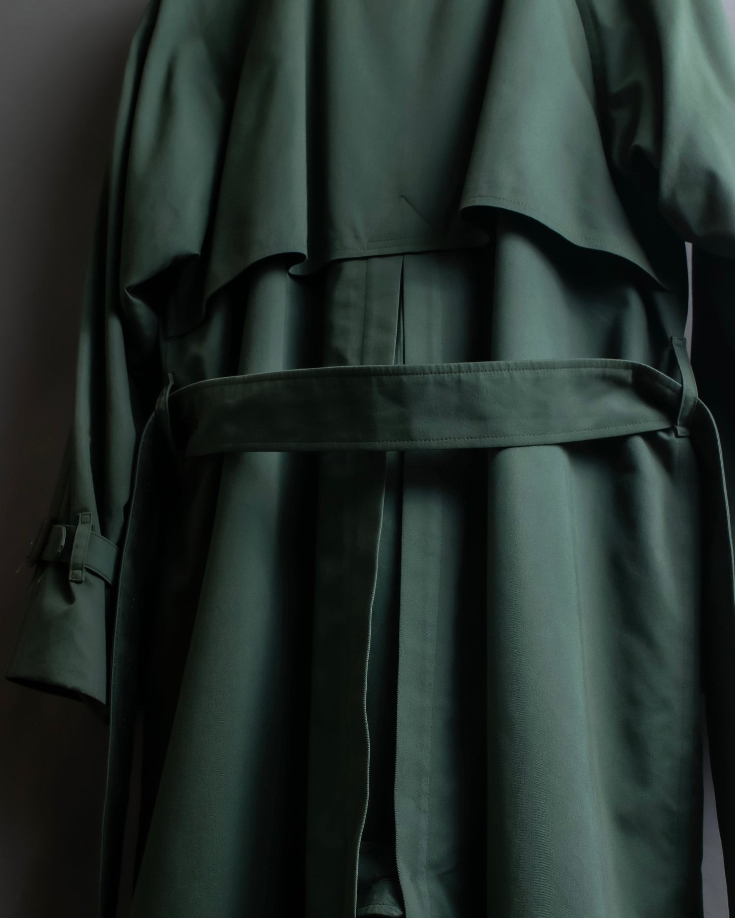 "BURBERRYS" Military detail oversized belted trench coat