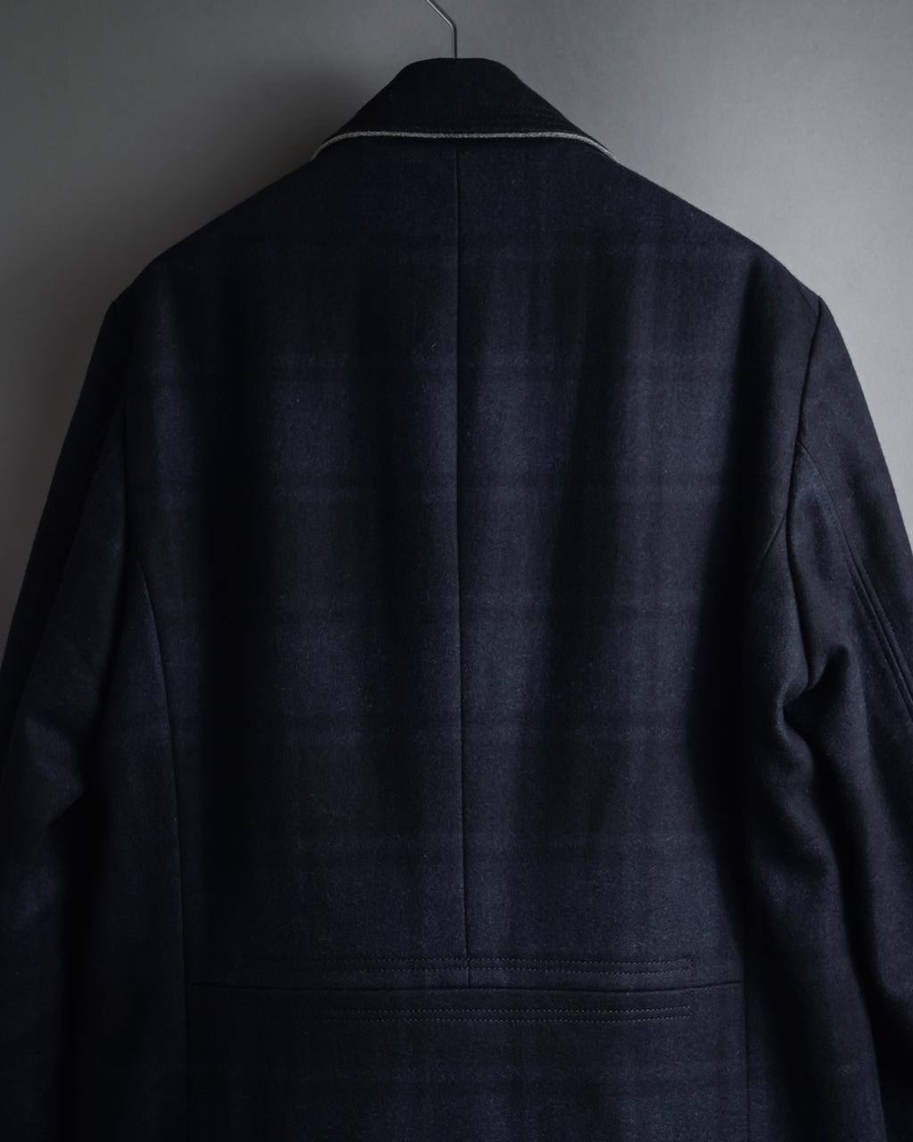"HUGO BOSS" Double-breasted plaid coat