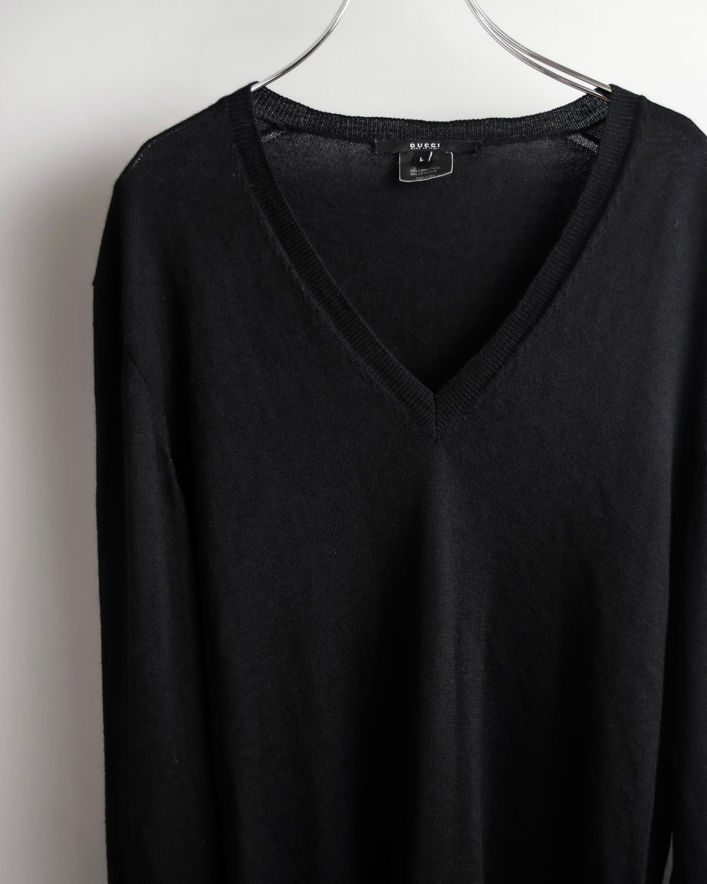 "GUCCI" G logo embroidered silk mix V-neck knit