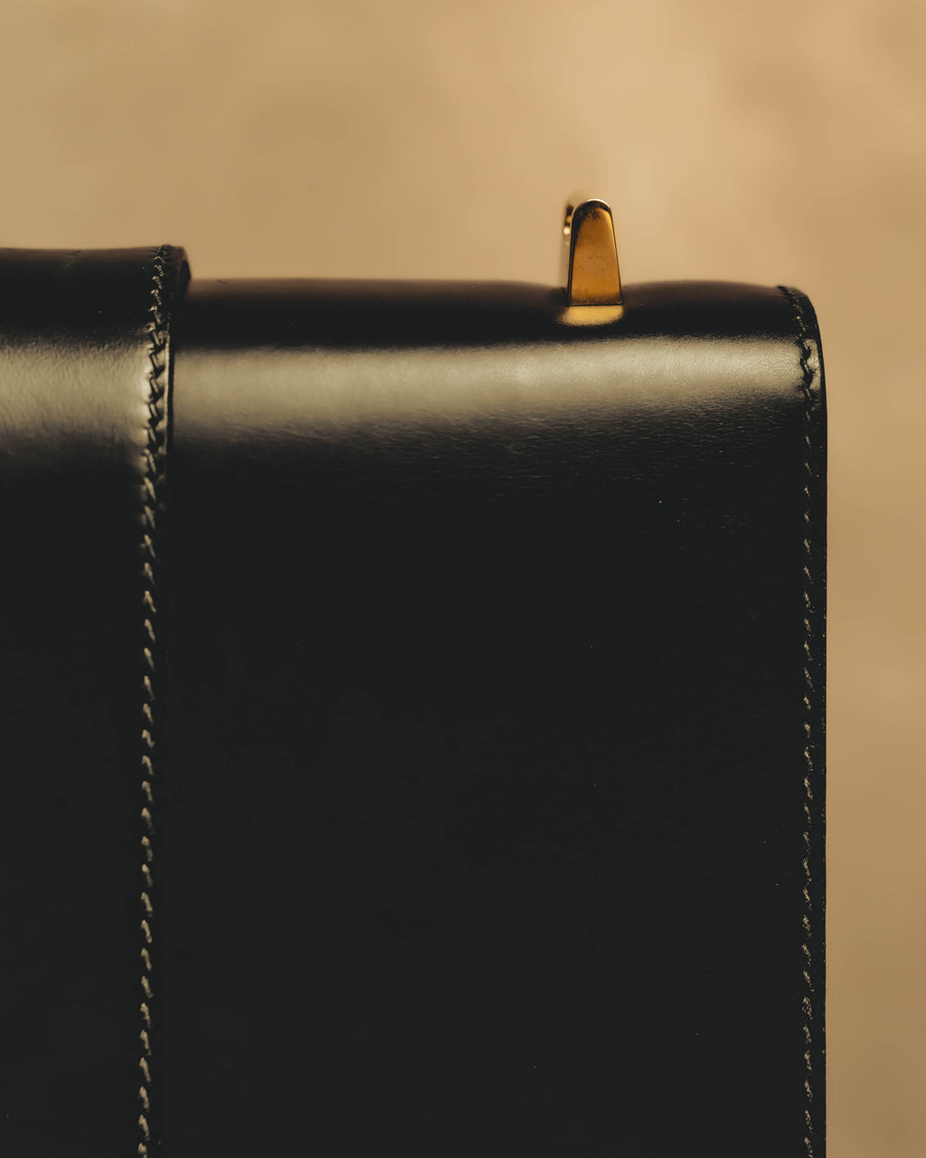 "GUCCI" 70's-80's Structured leather shoulder bag