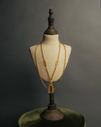 "TRIFARI" 50's-60's Ornate gold tone pendant necklace
