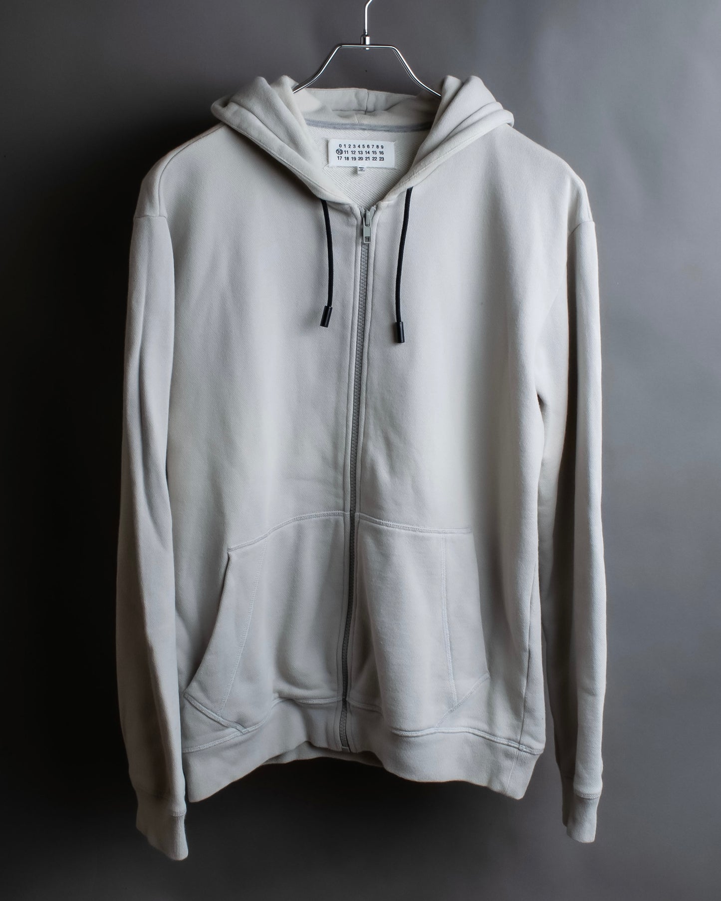 "MAISON MARGIELA" Drawstring design zip hoodie