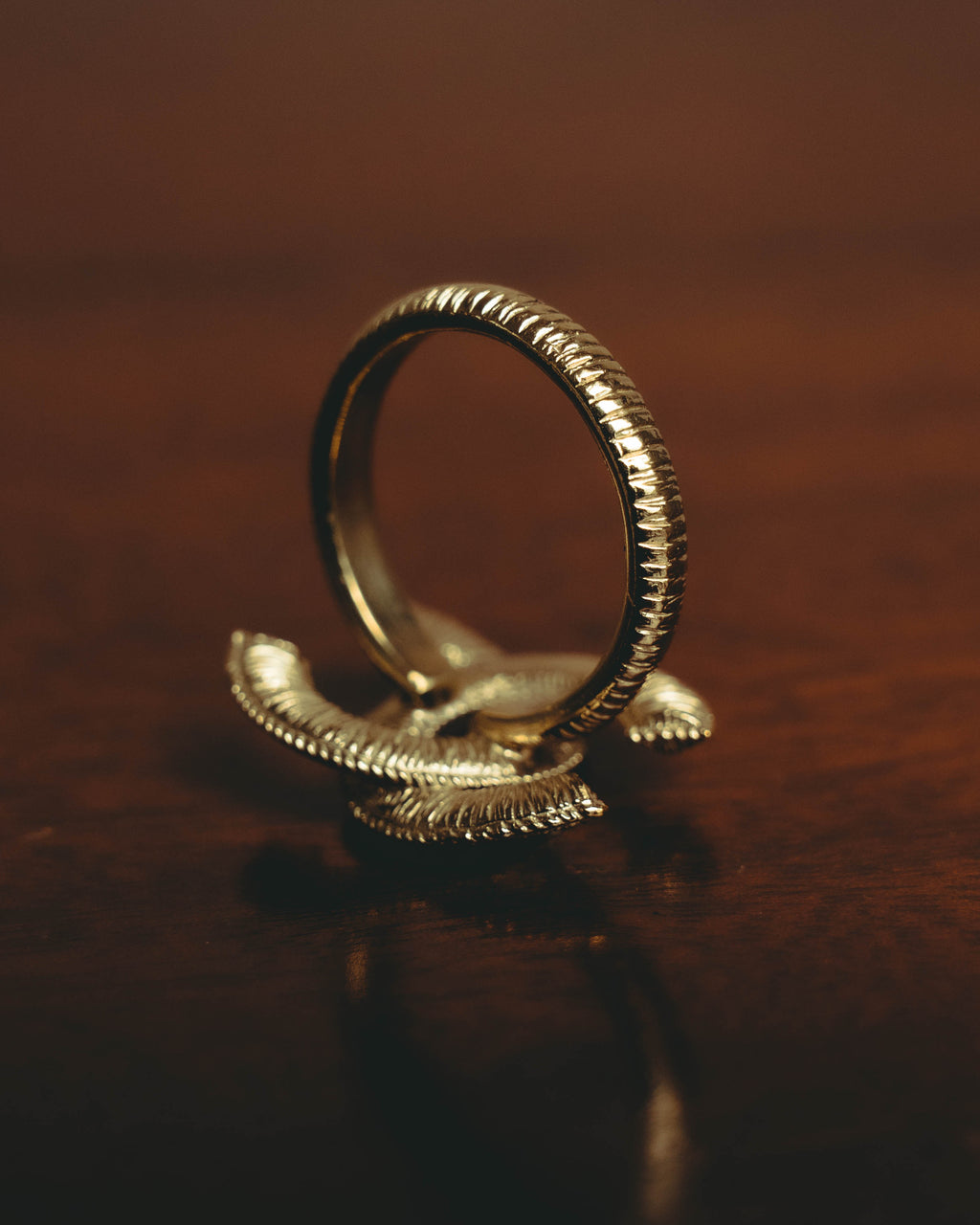 –SPECIAL– "CHANEL" Sculptural pearl double c costume ring