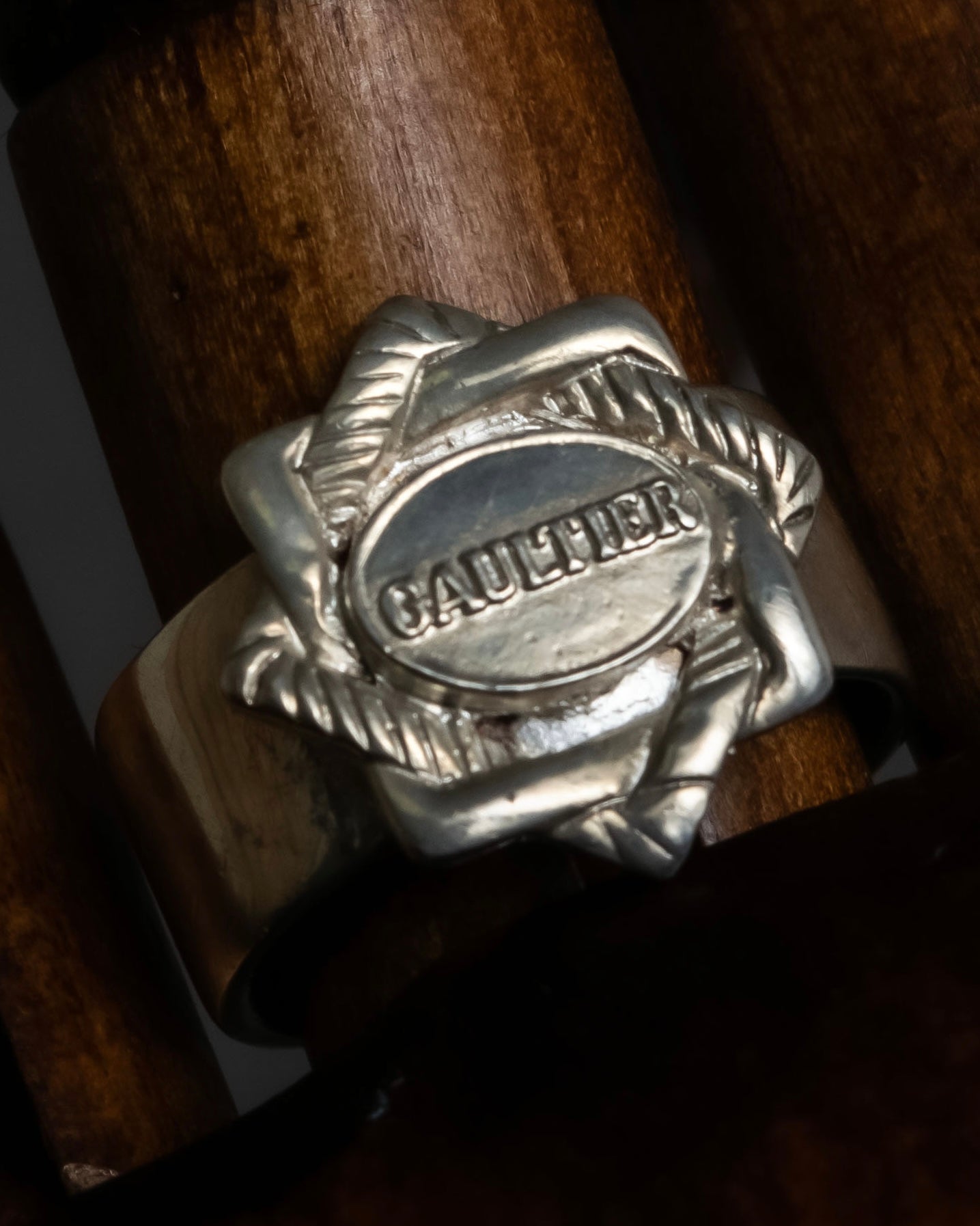 "JEAN PAUL GAULTIER" Logo engraved oval motif silver 925 rope ring