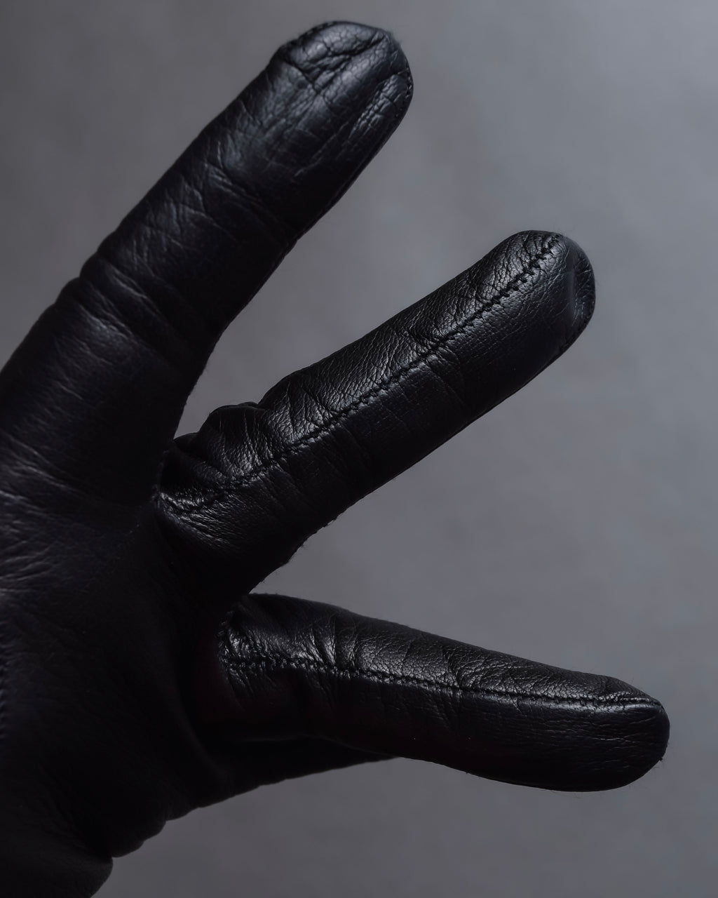 "GUCCI" Horse bit motif fitted leather gloves