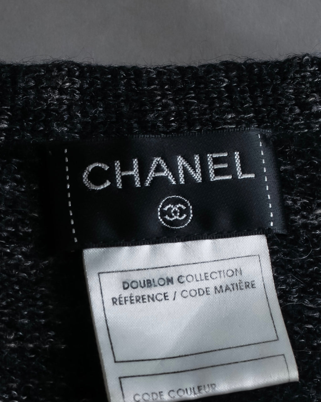 "CHANEL" Sample product hairy material light unevenness cardigan