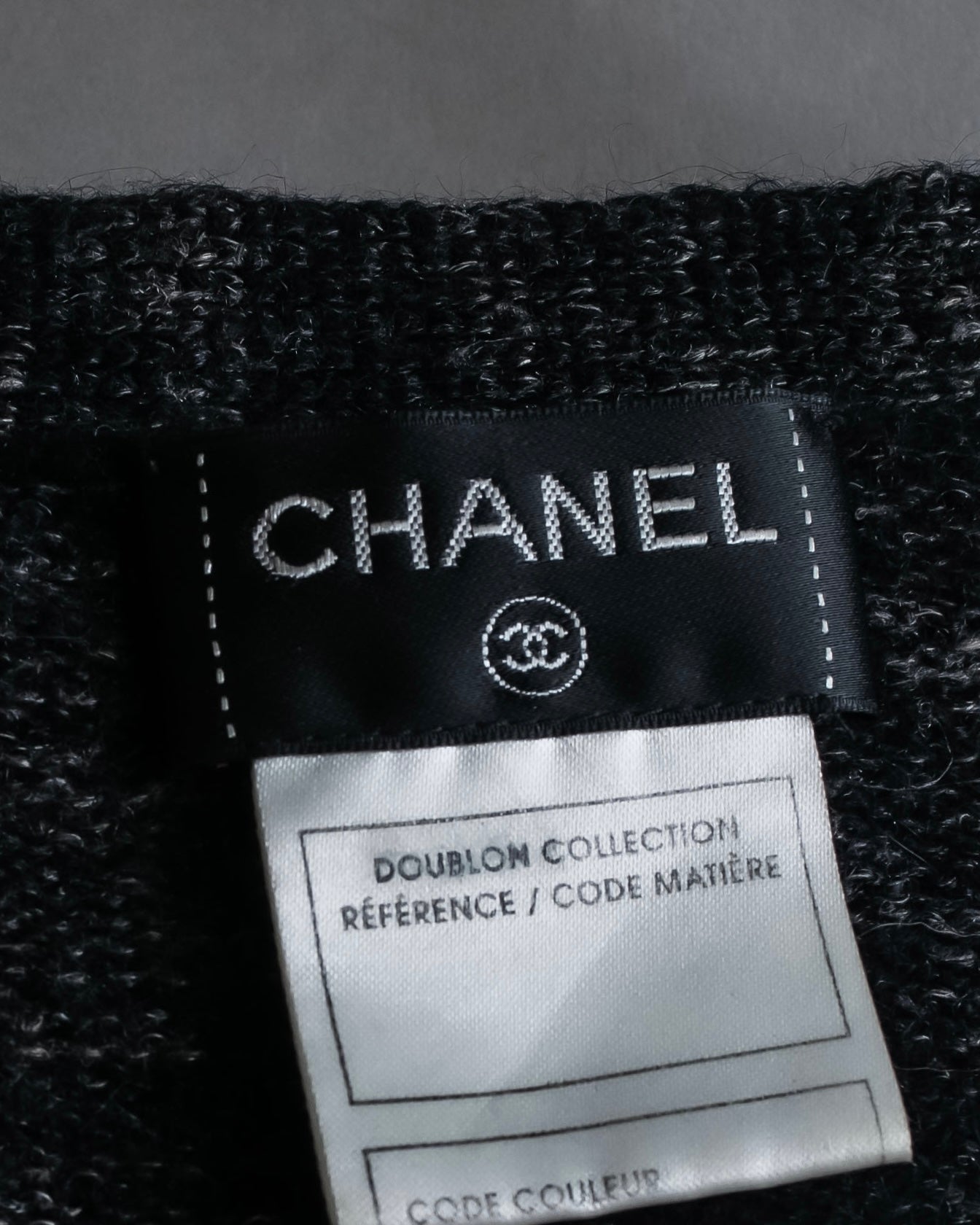 "CHANEL" Sample product hairy material light unevenness cardigan