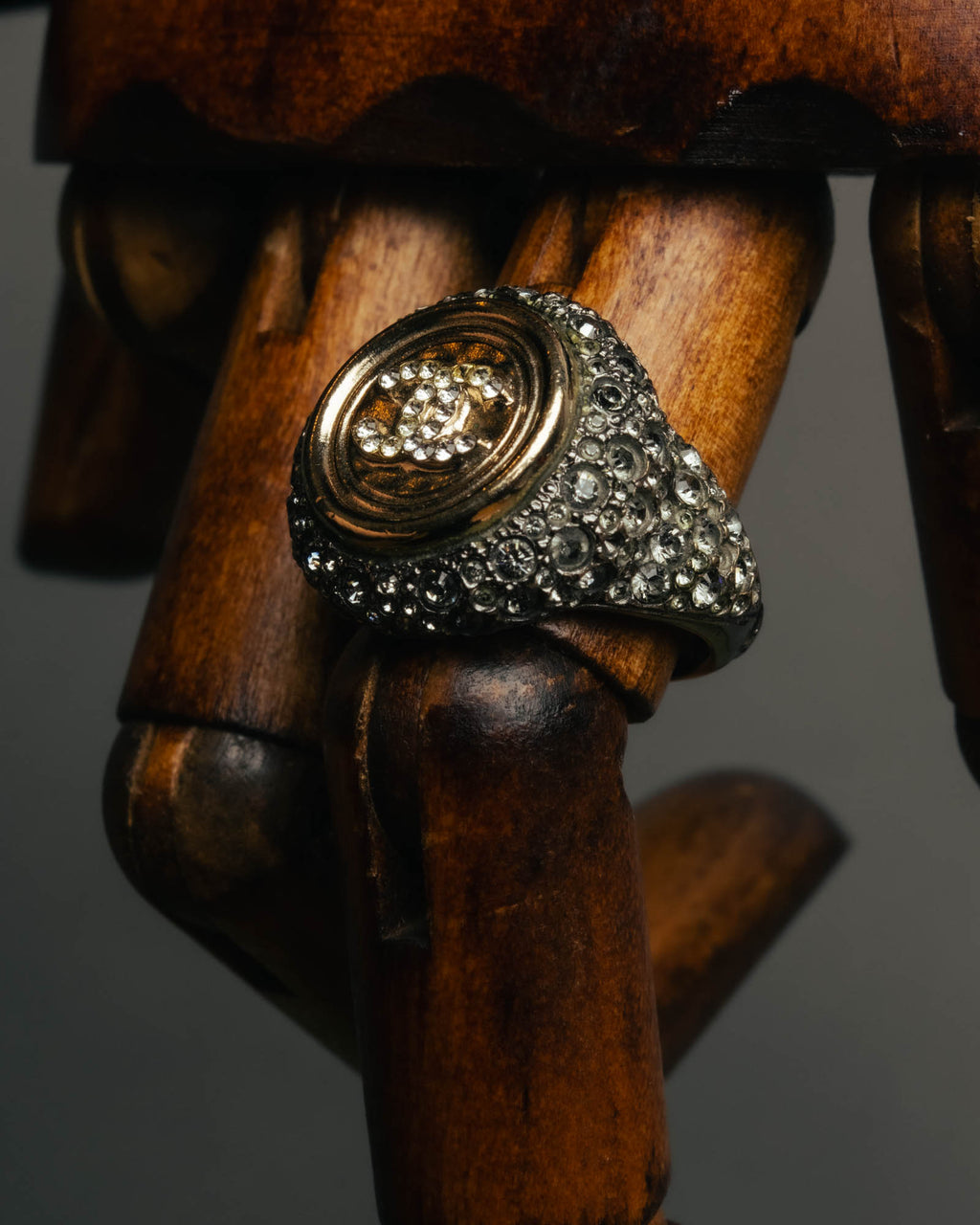 –SPECIAL– "CHANEL" 2021SS  Sparkling rhinestone cc ring