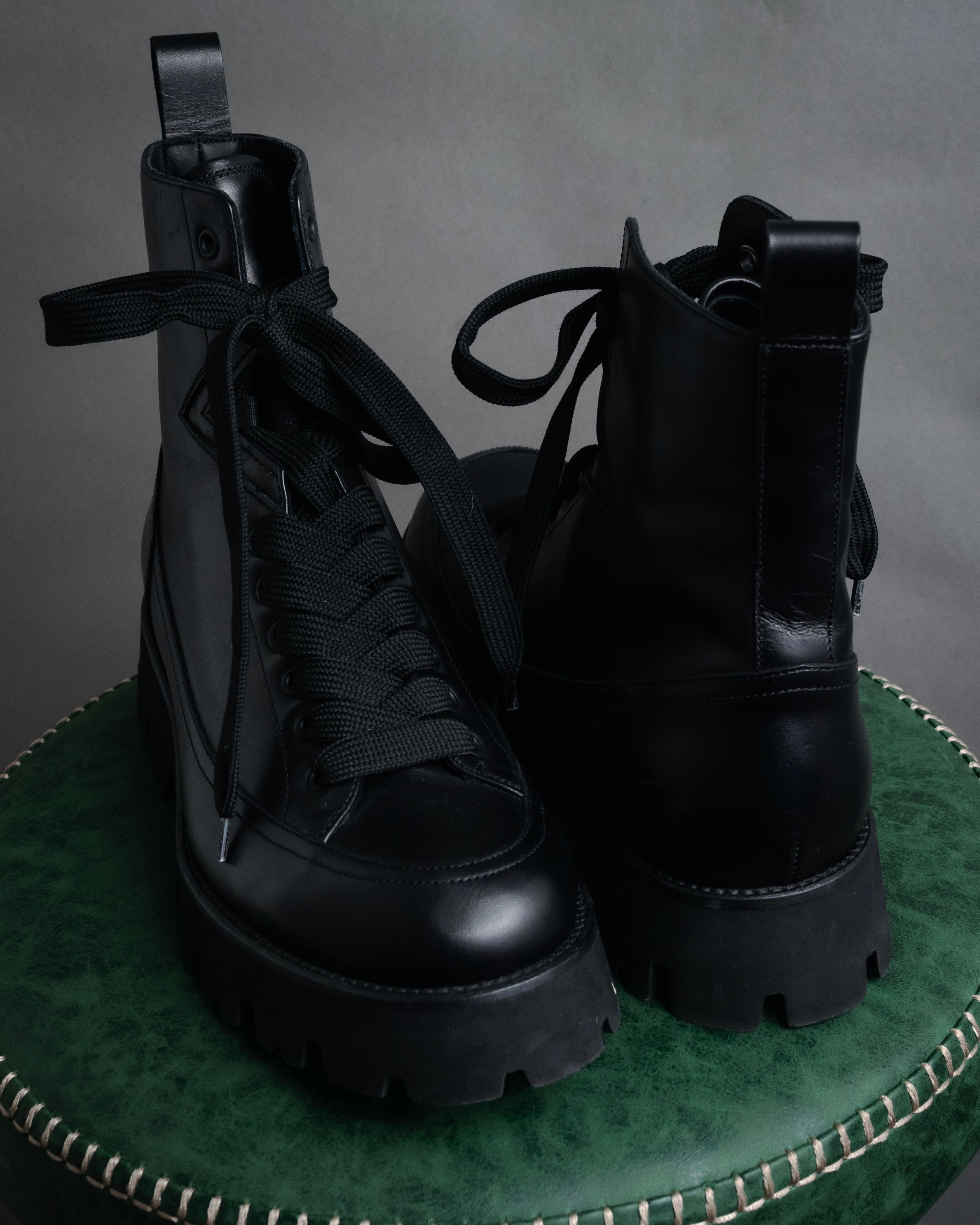 “VERSACE” 2019-2023 Minimal lug sole leather combat boots
